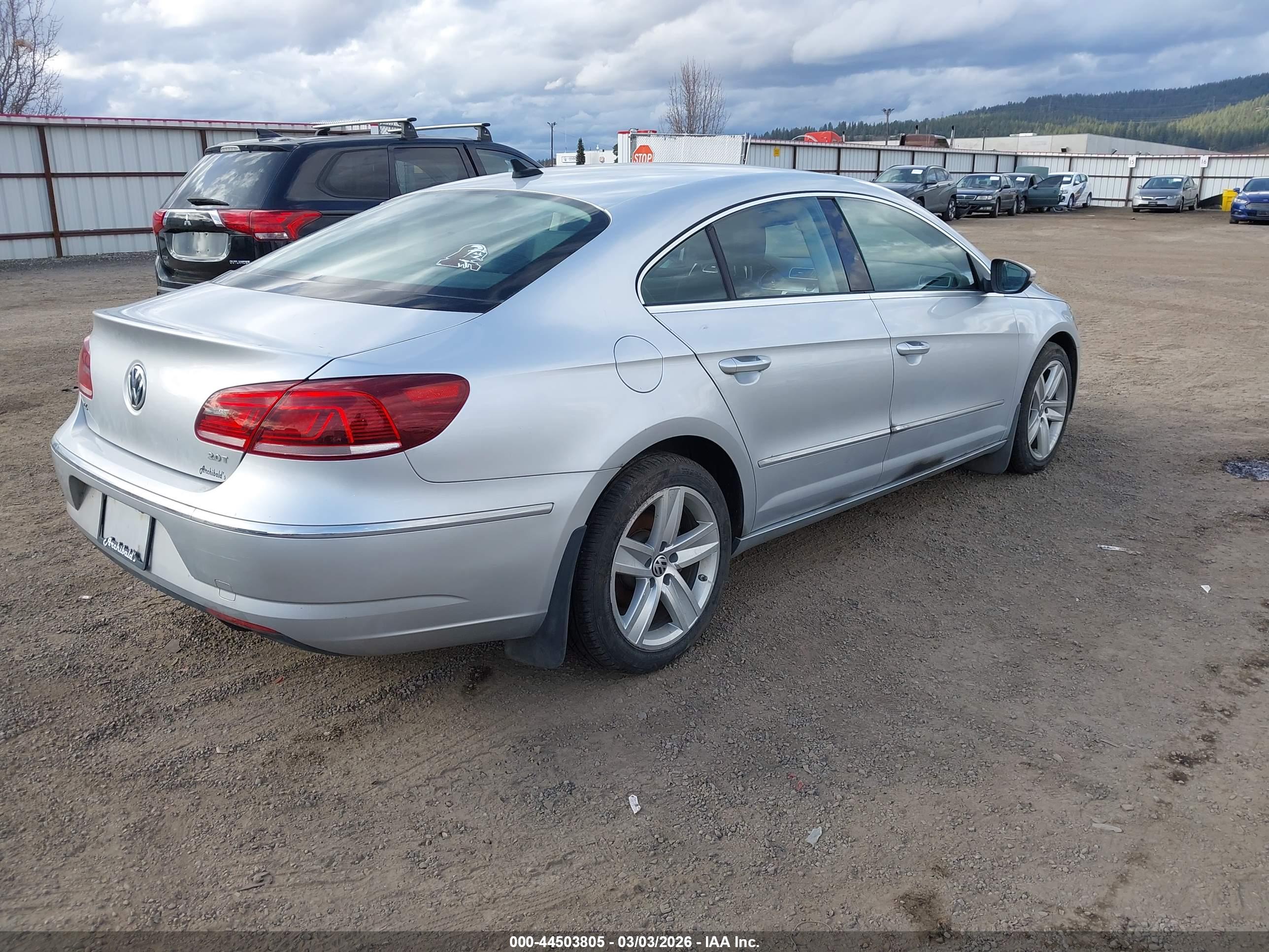 VOLKSWAGEN CC image 4
