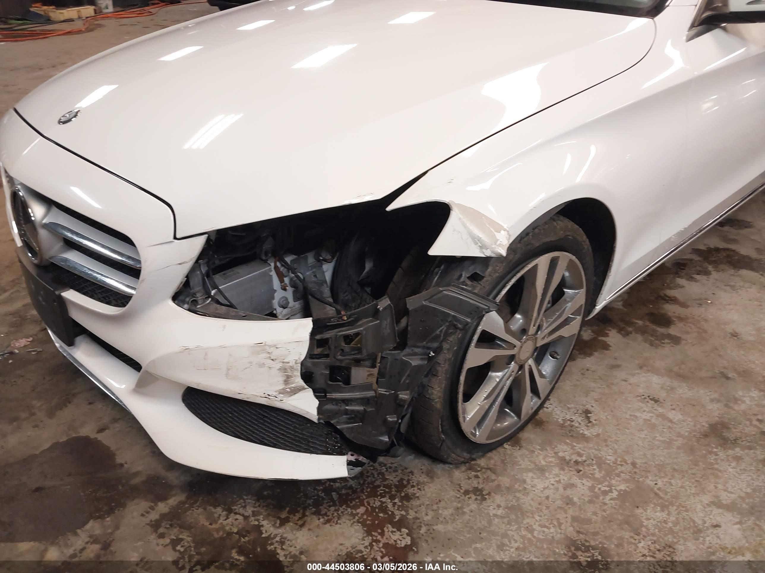 MERCEDES-BENZ C image 6