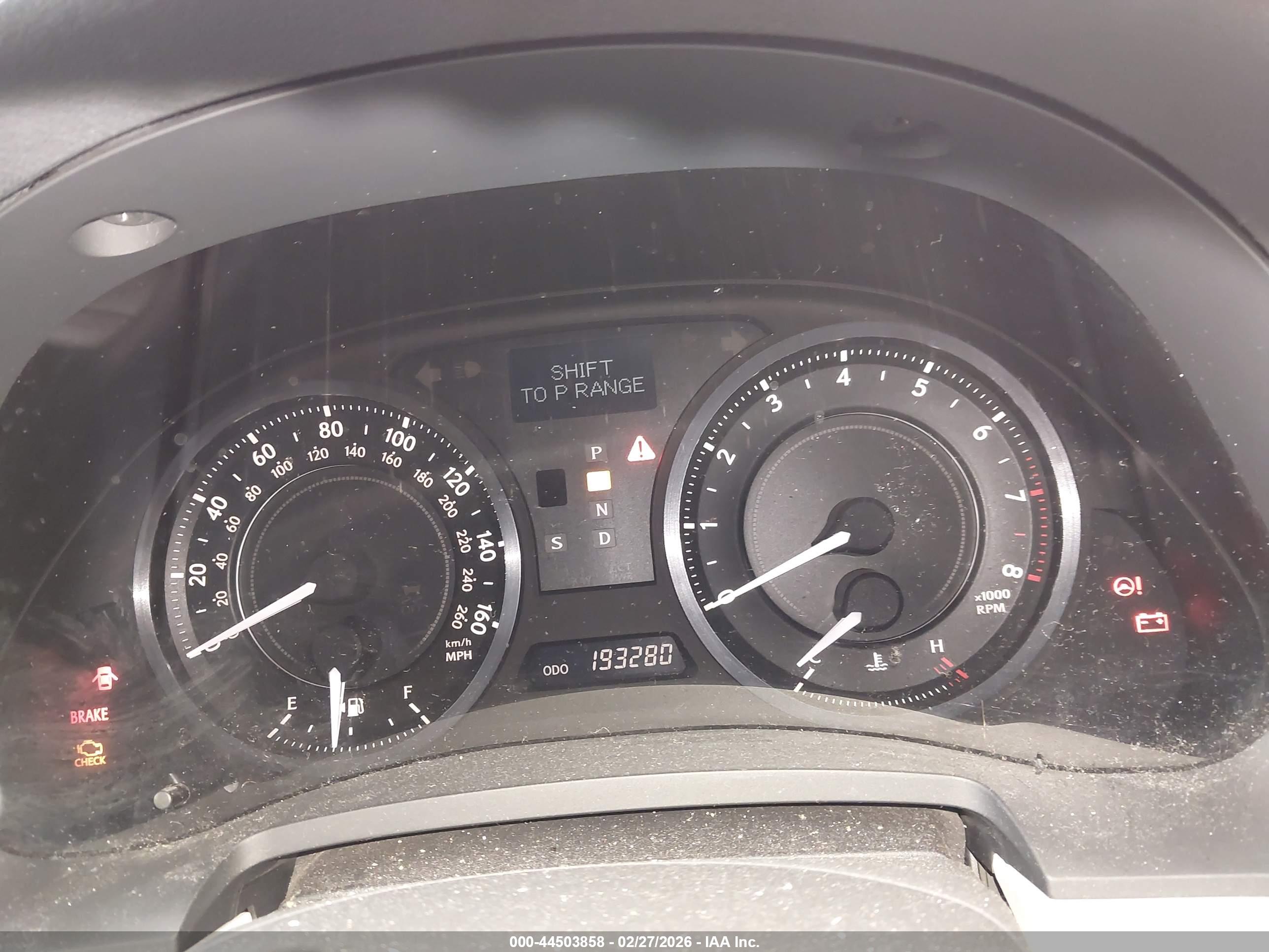 LEXUS IS image 7