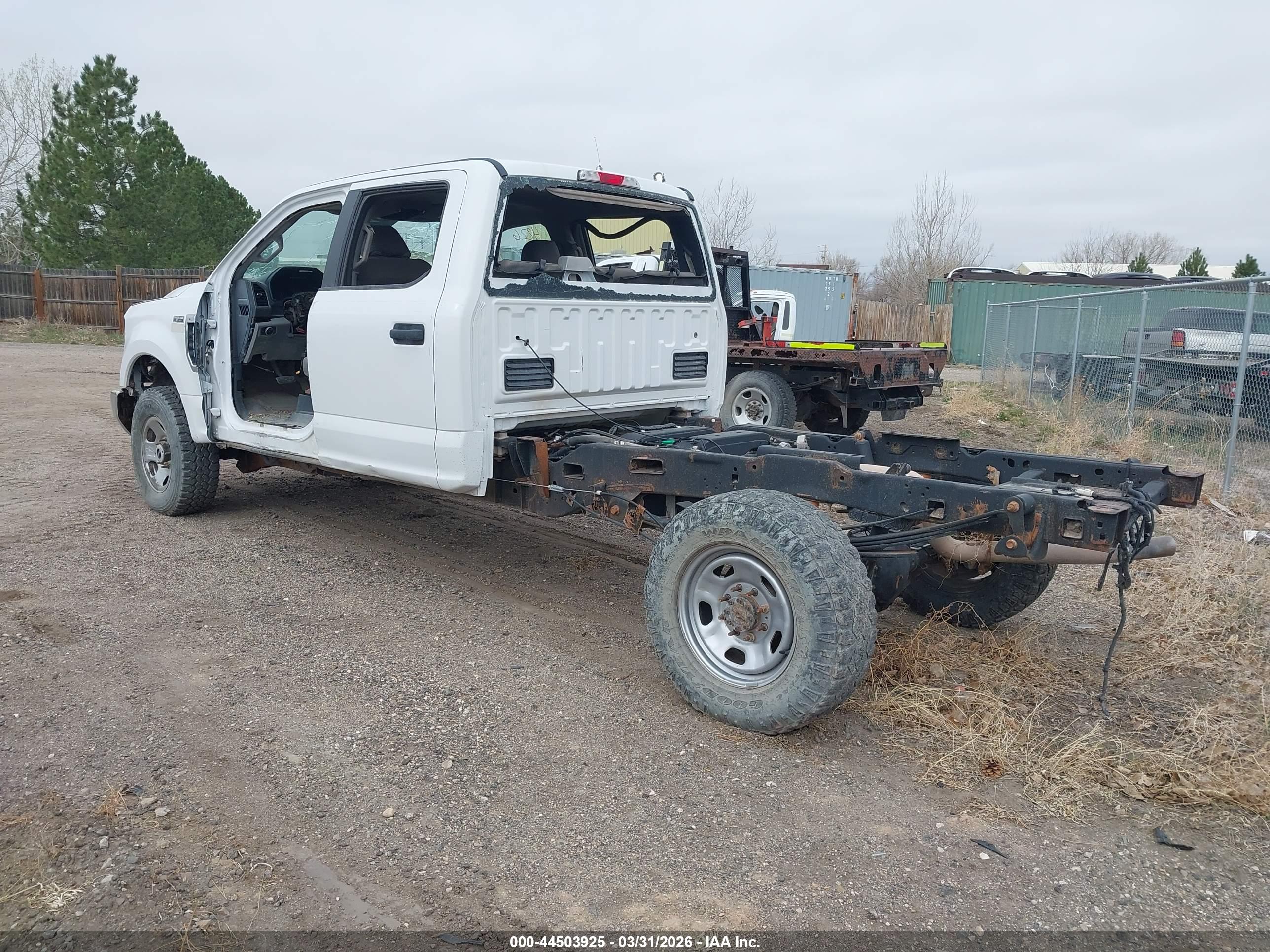 FORD F-250 image 3