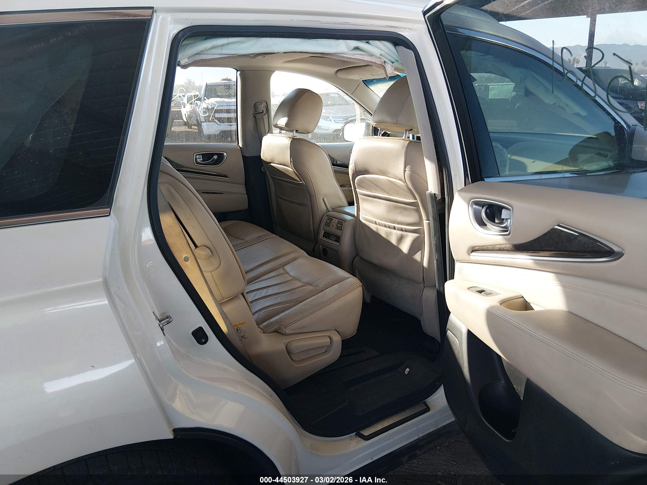 INFINITI QX60 image 8