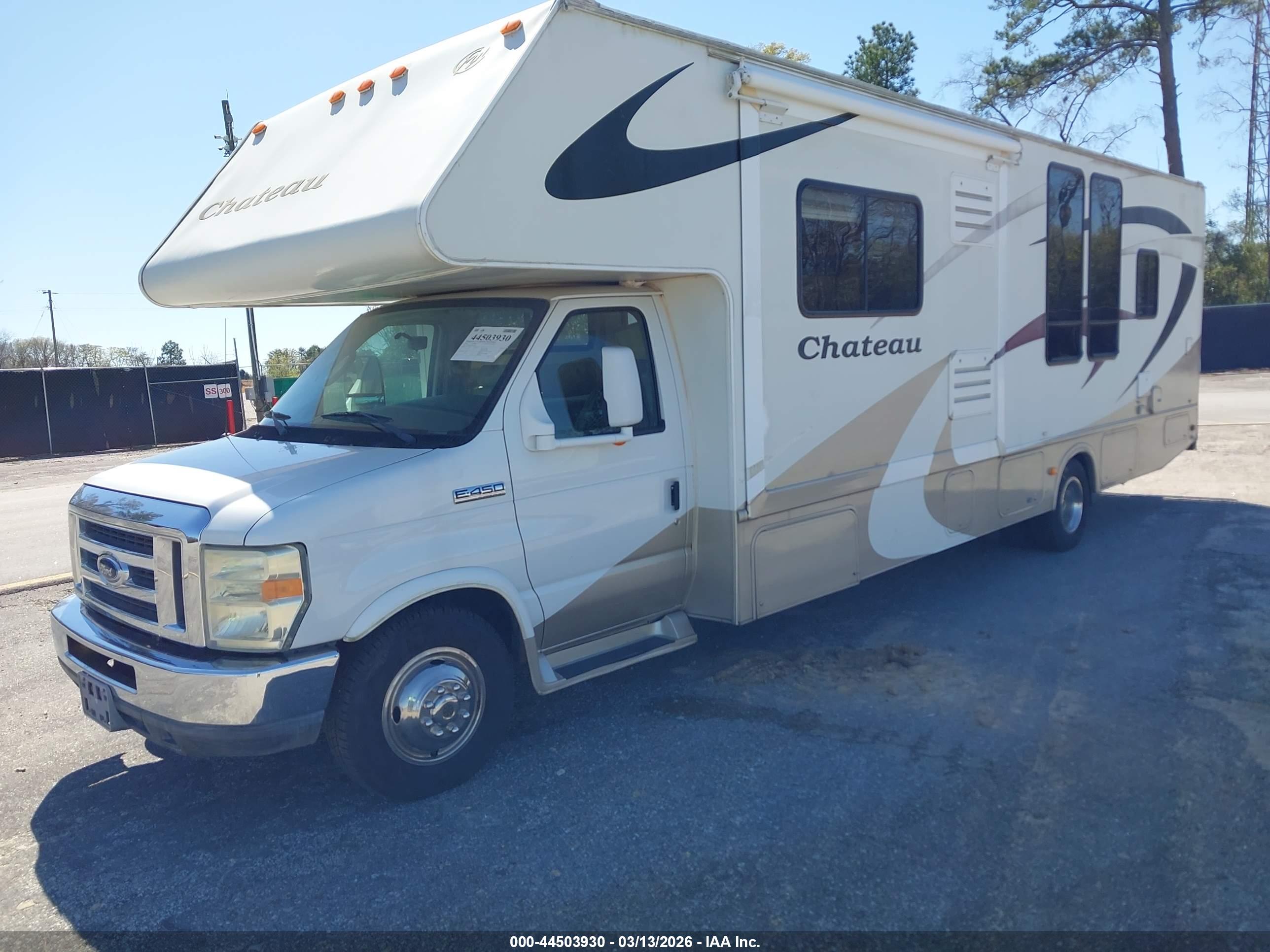 FORD E-450 image 2