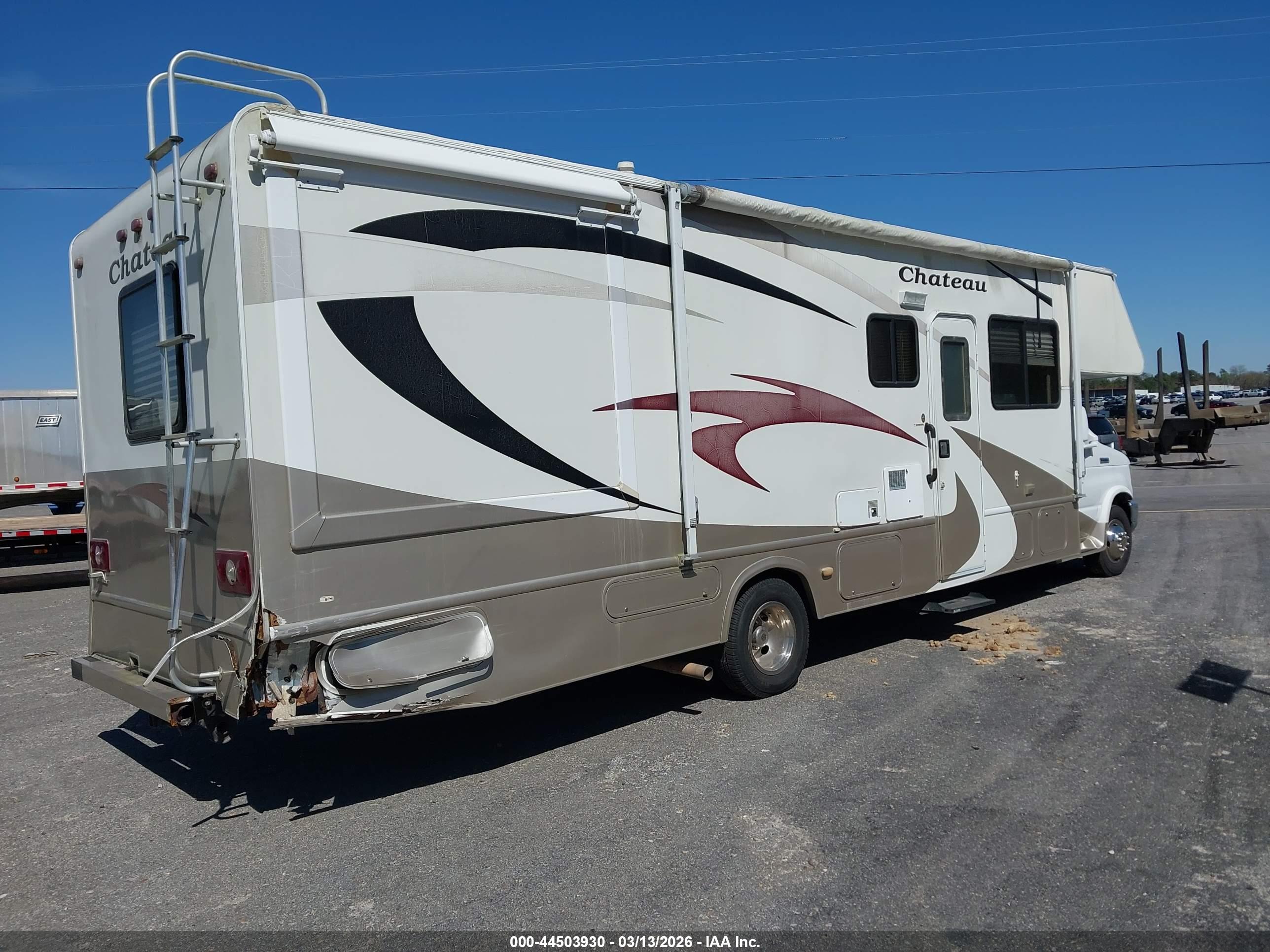 FORD E-450 image 4