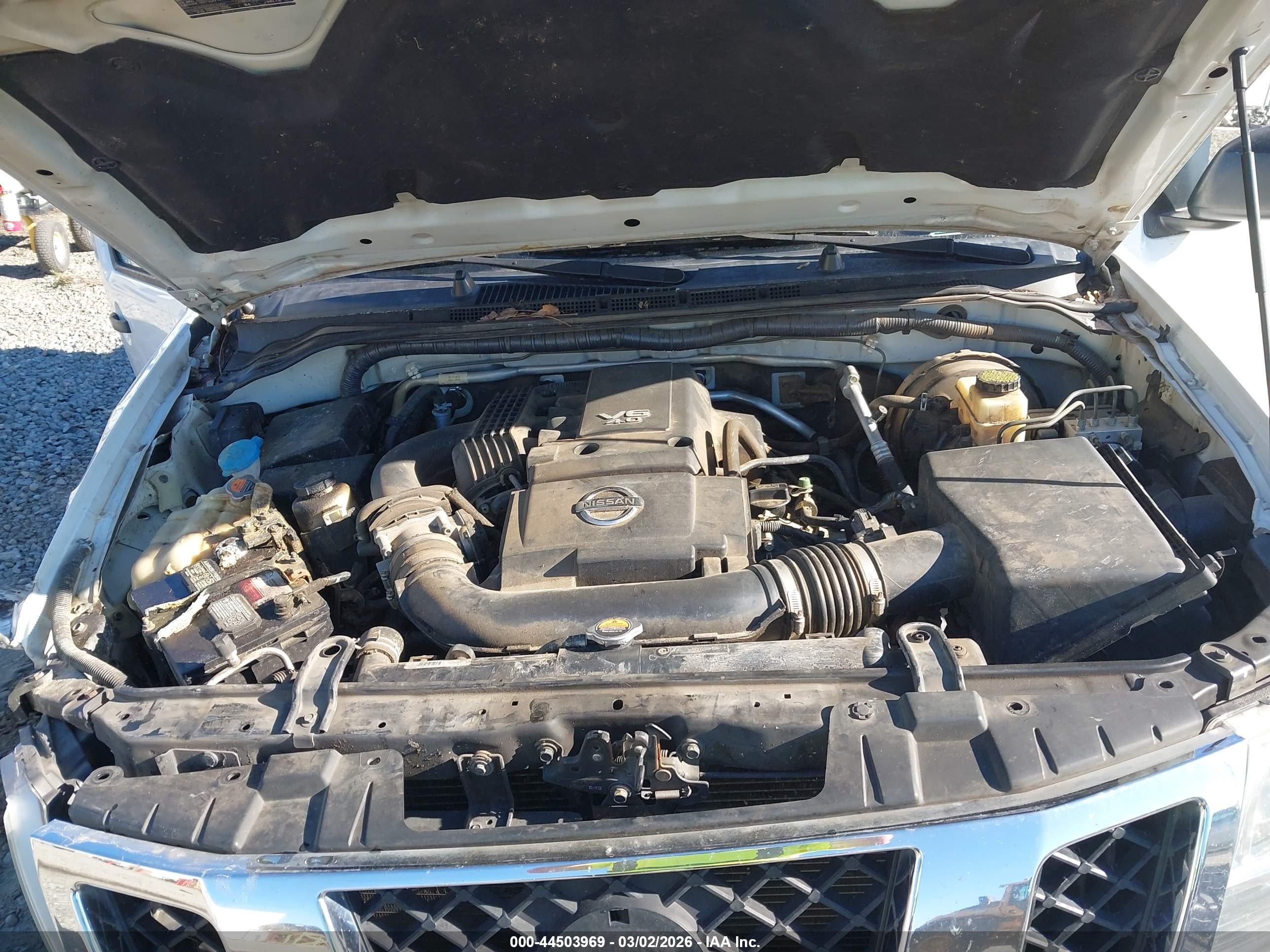 NISSAN FRONTIER image 10