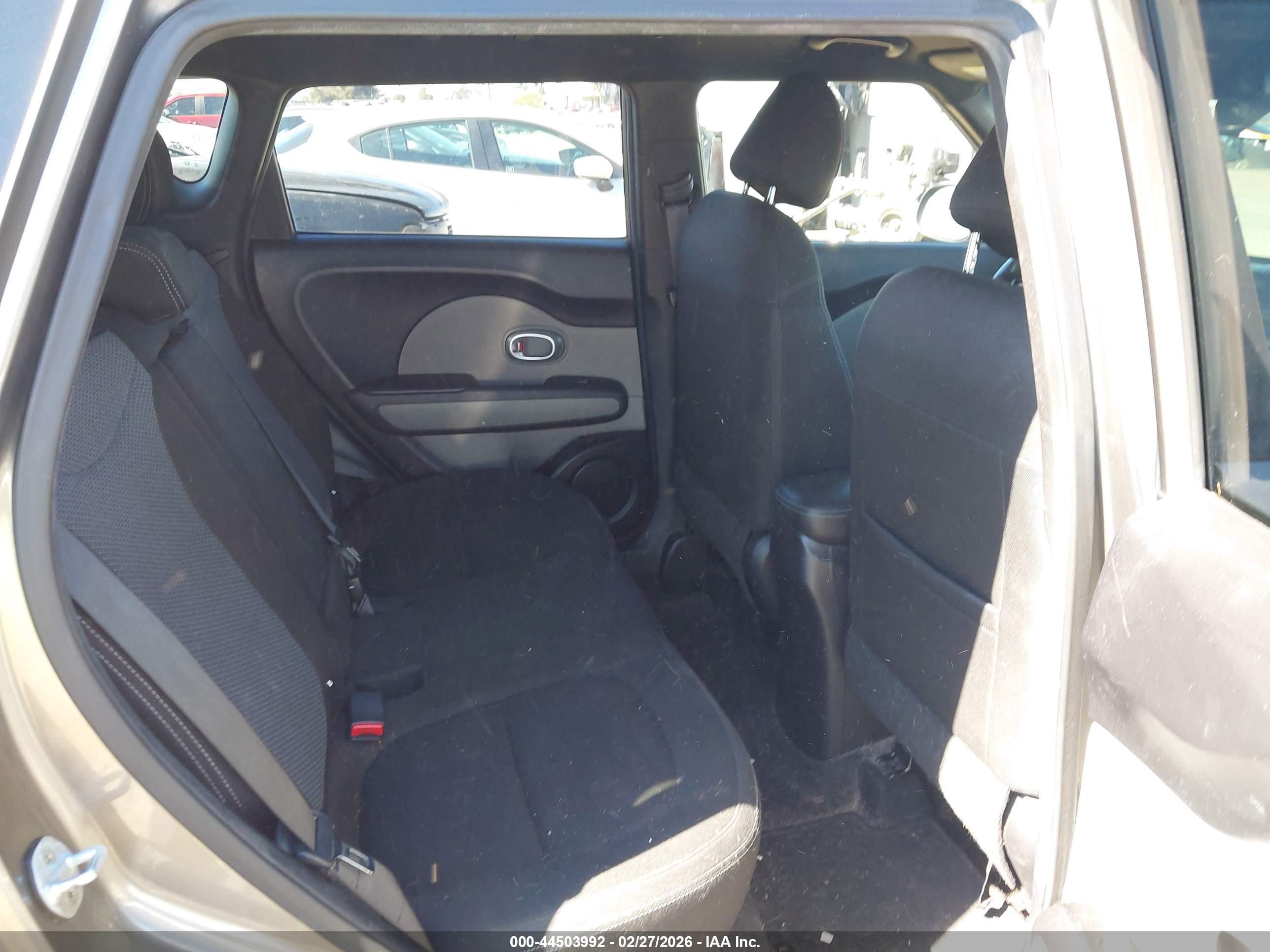 KIA SOUL image 8