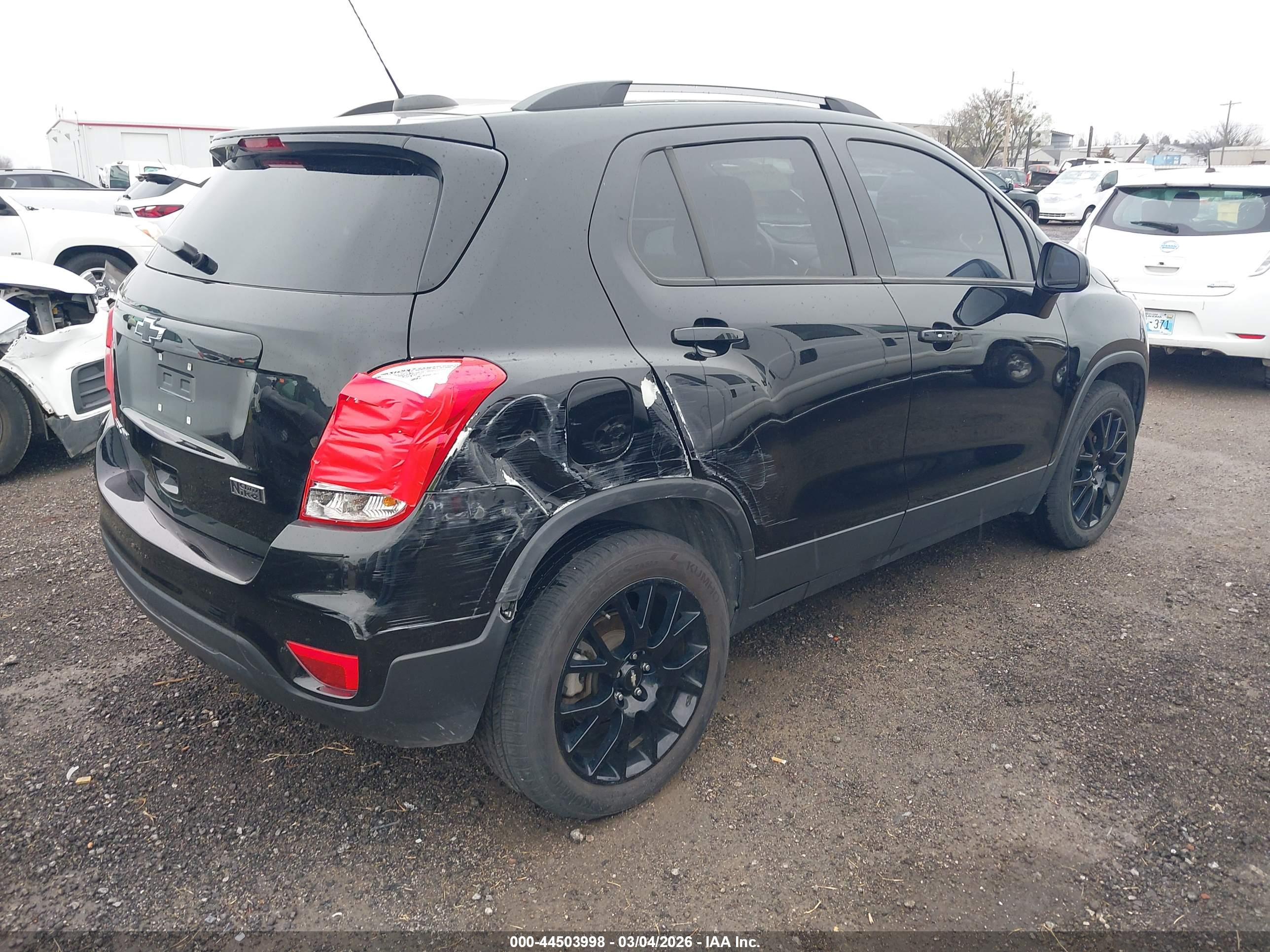 CHEVROLET TRAX image 4