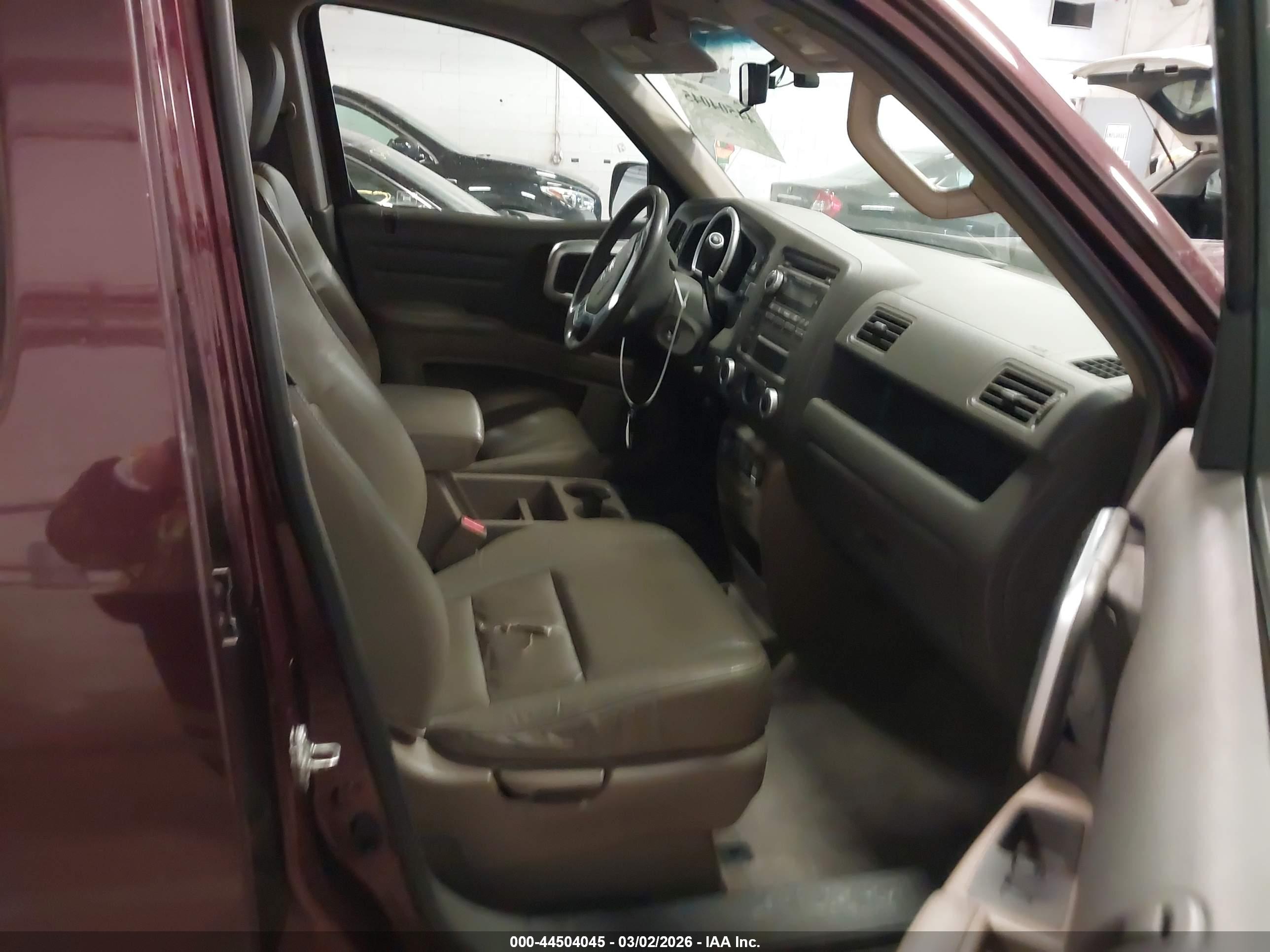 HONDA RIDGELINE image 5