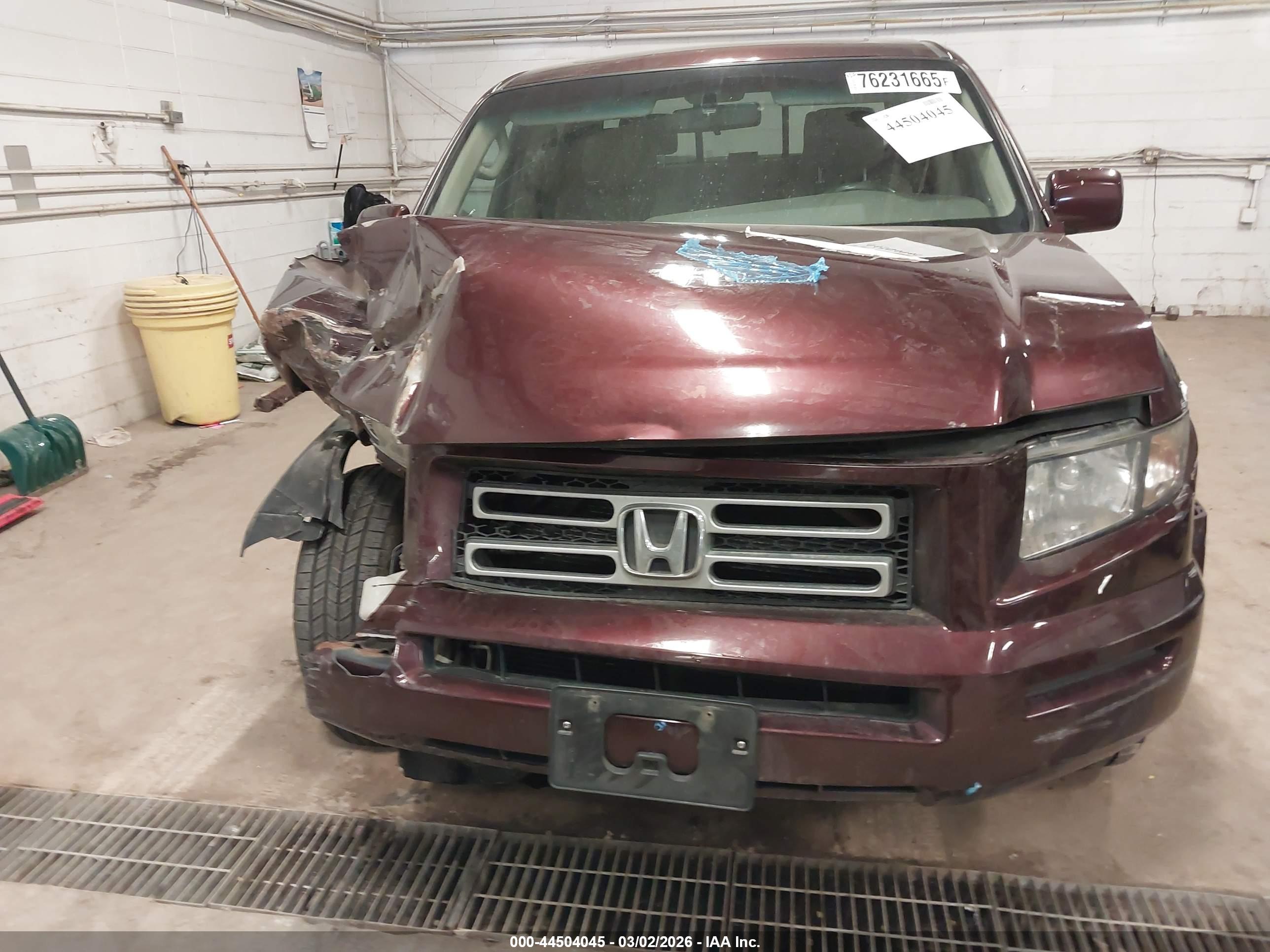HONDA RIDGELINE image 6