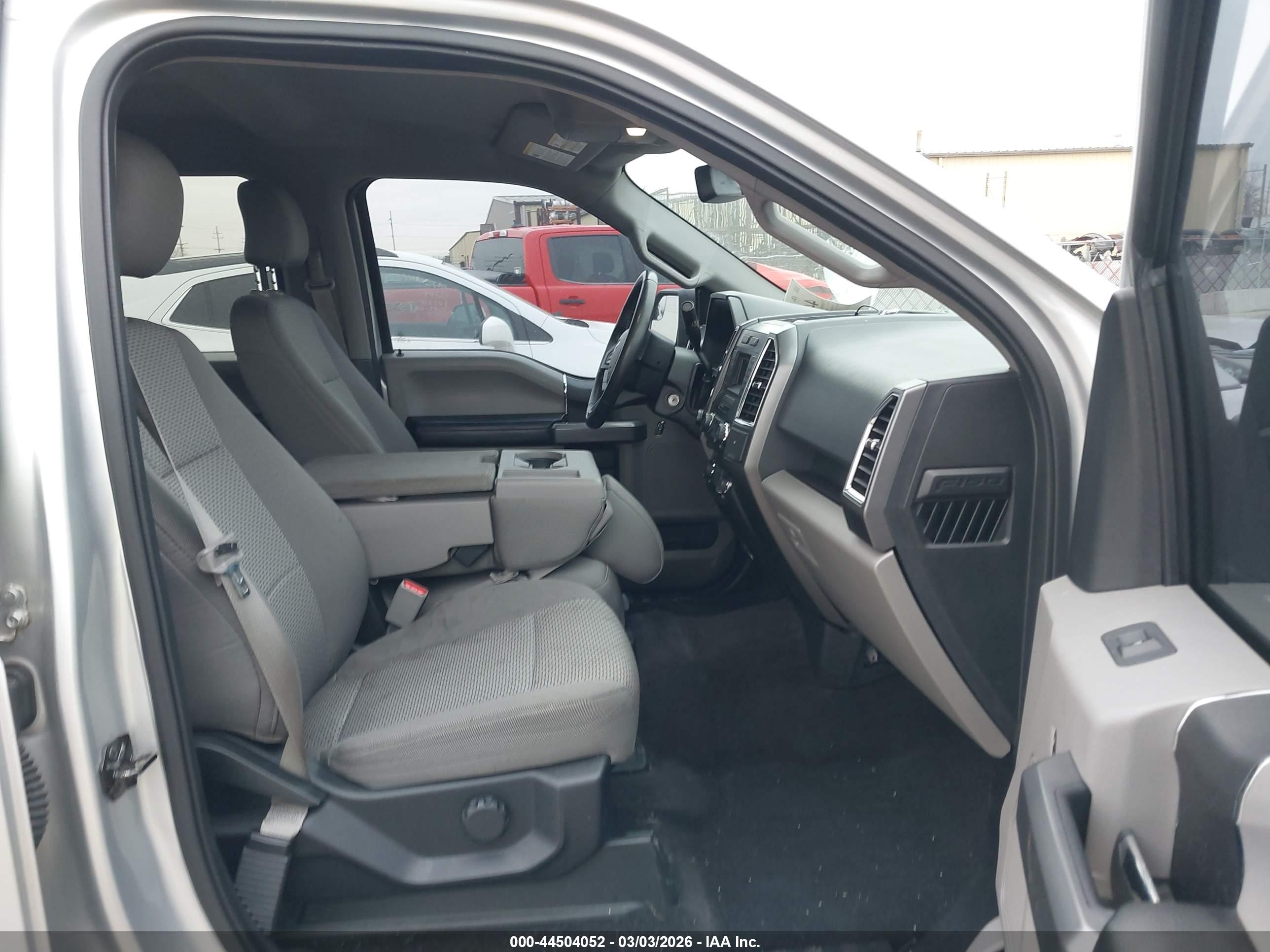 FORD F-150 image 5