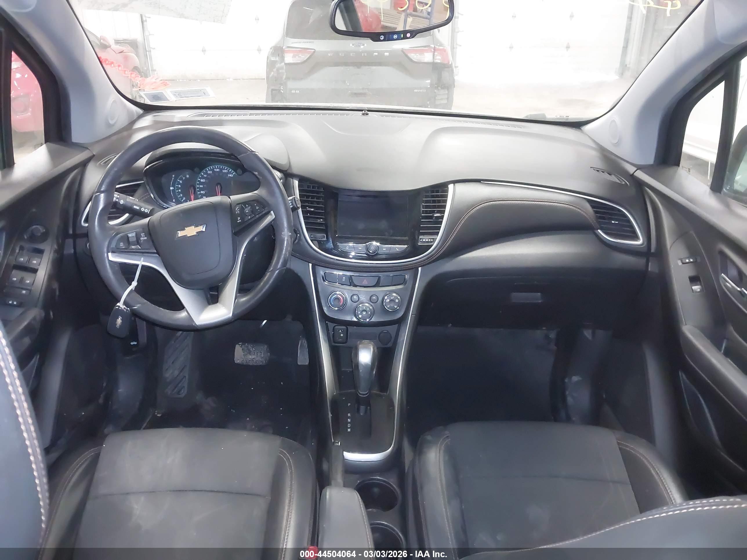 CHEVROLET TRAX image 5