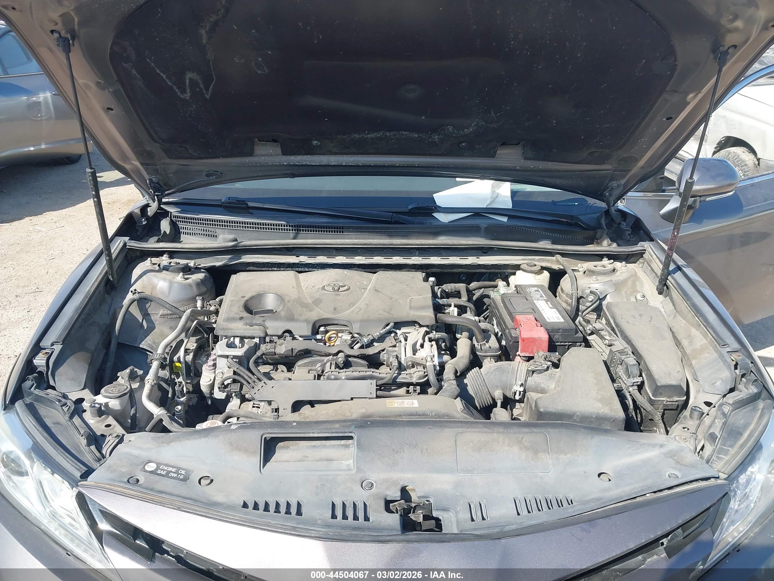 TOYOTA CAMRY image 10
