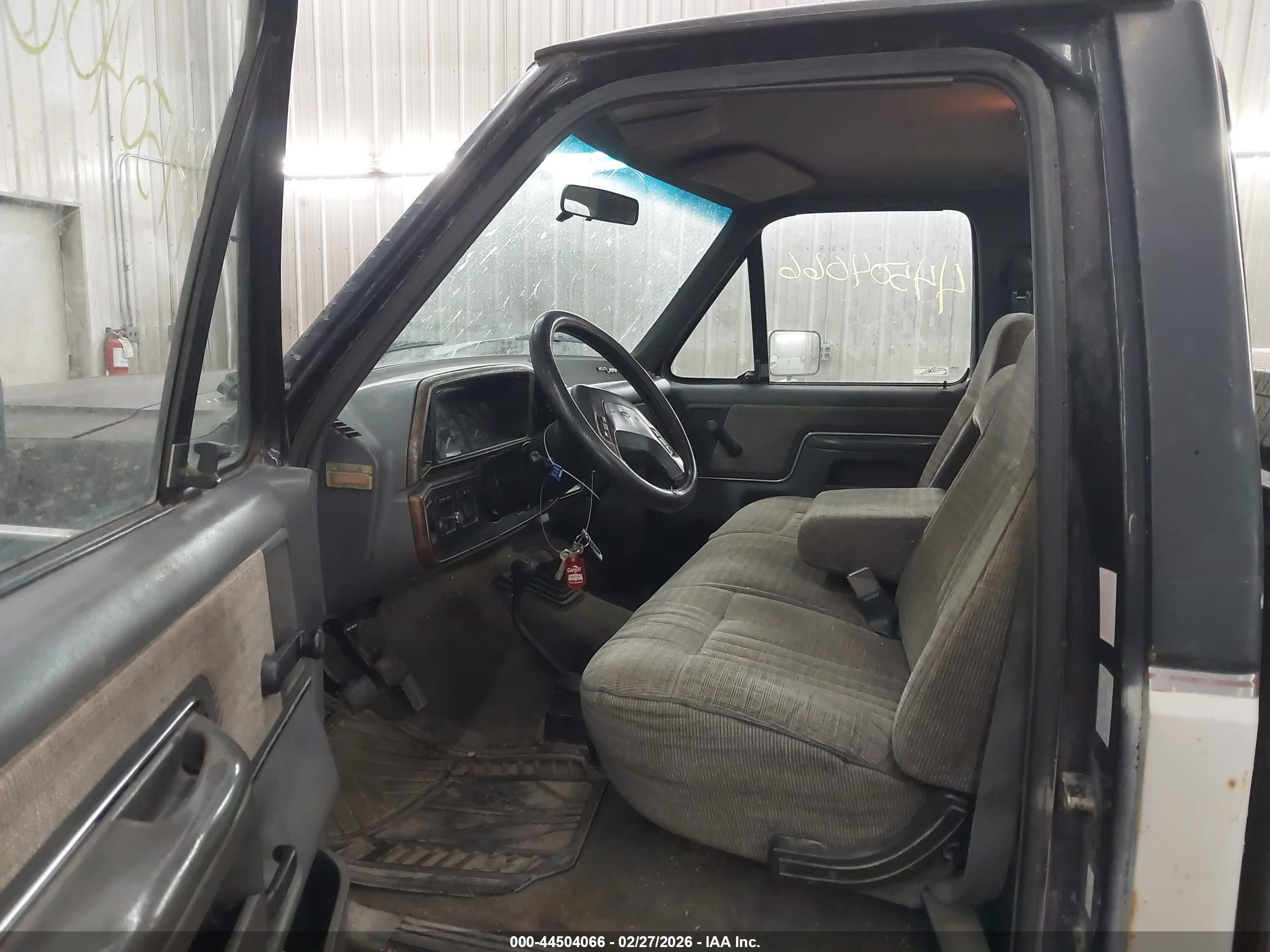 FORD F150 image 8