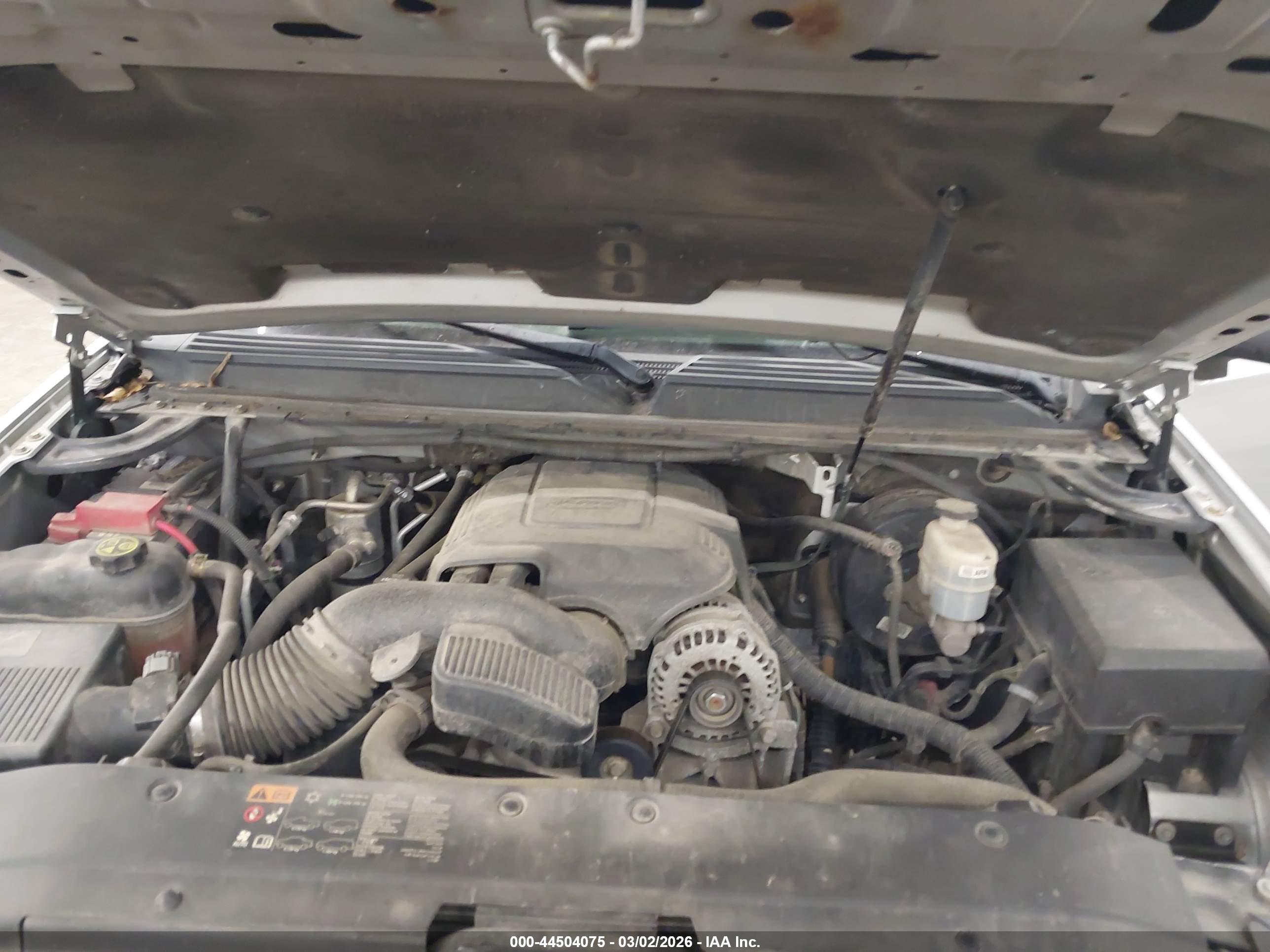 GMC YUKON image 10