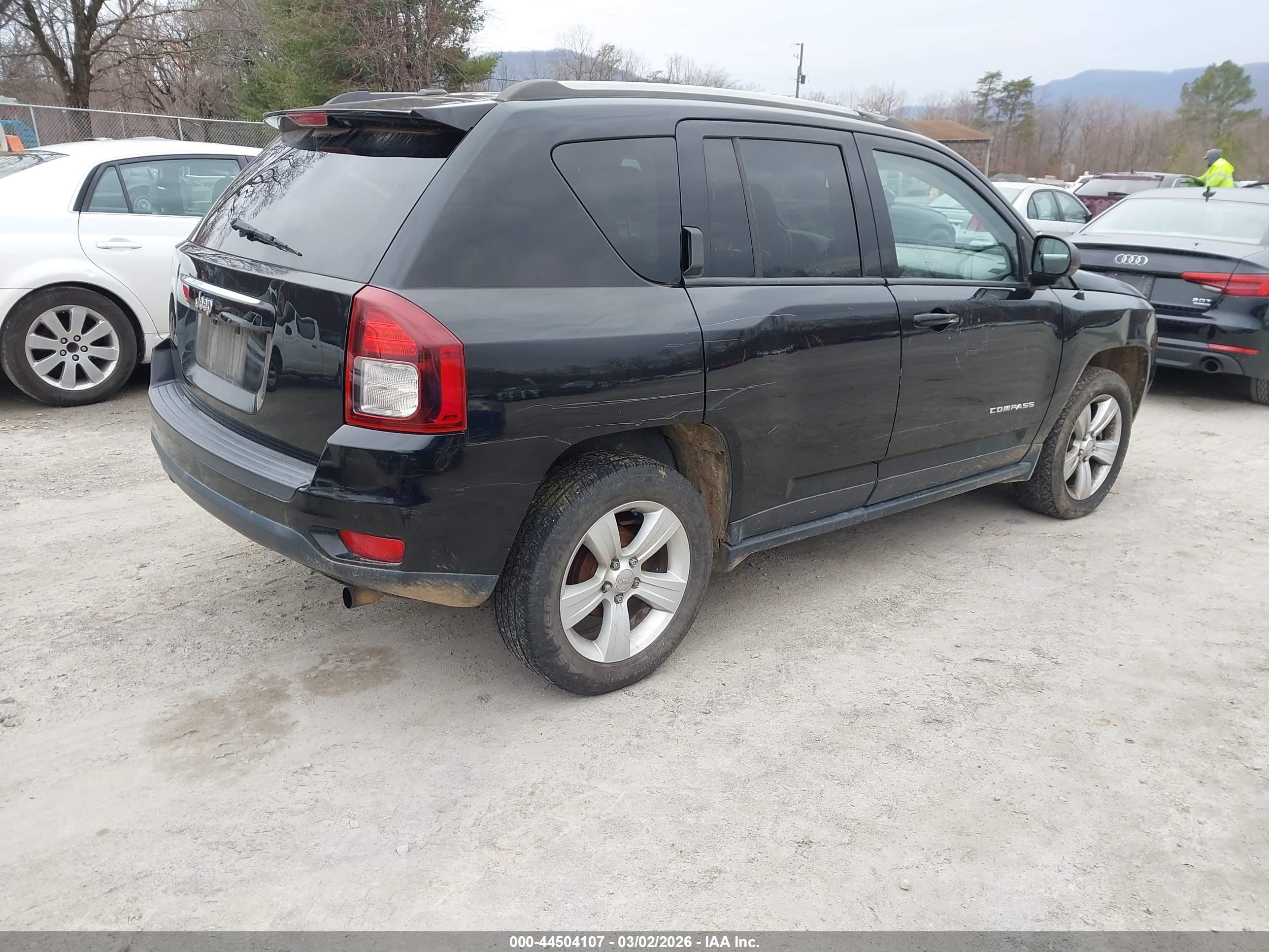 JEEP COMPASS image 4