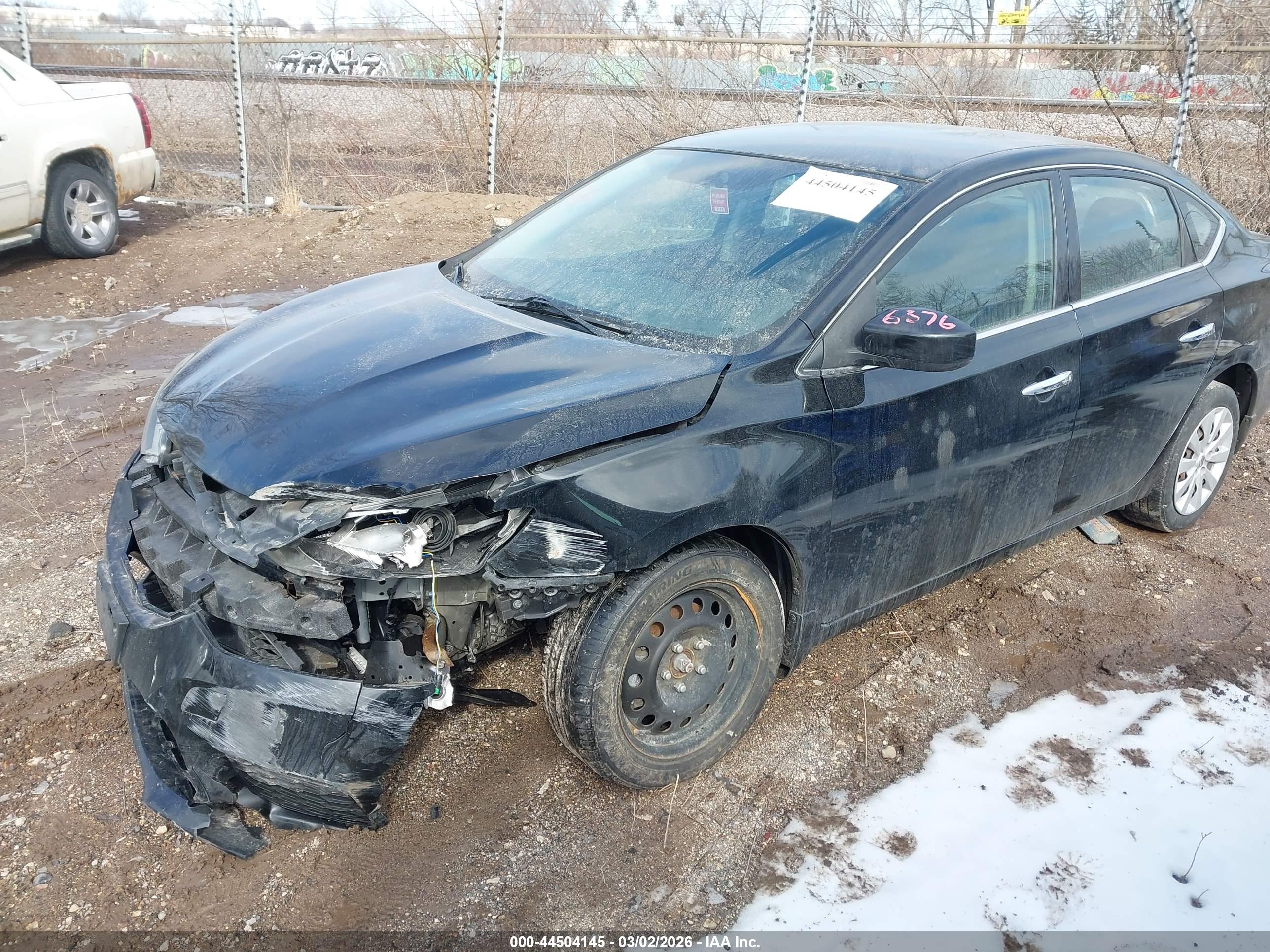 NISSAN SENTRA image 2