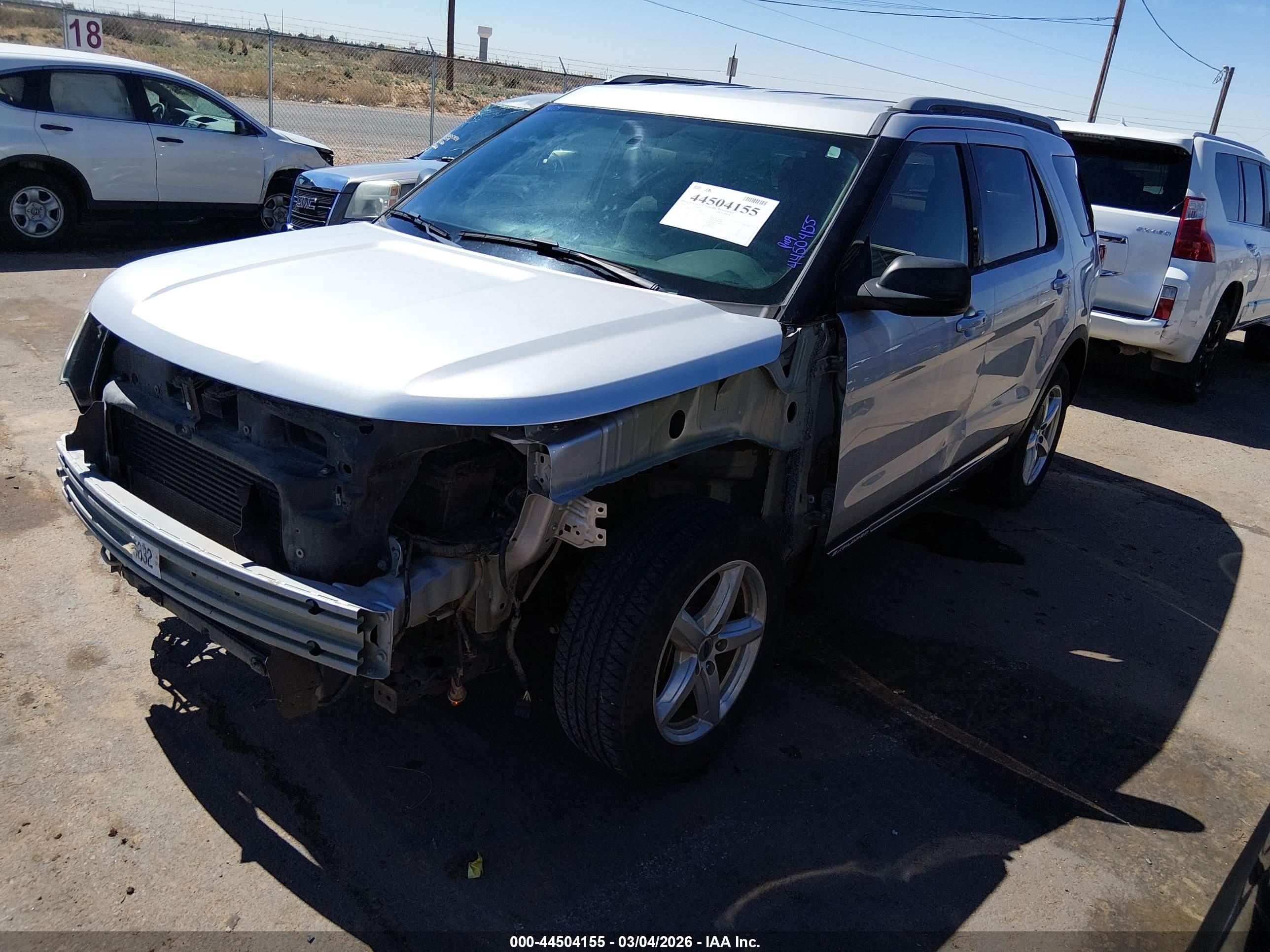 FORD EXPLORER image 2