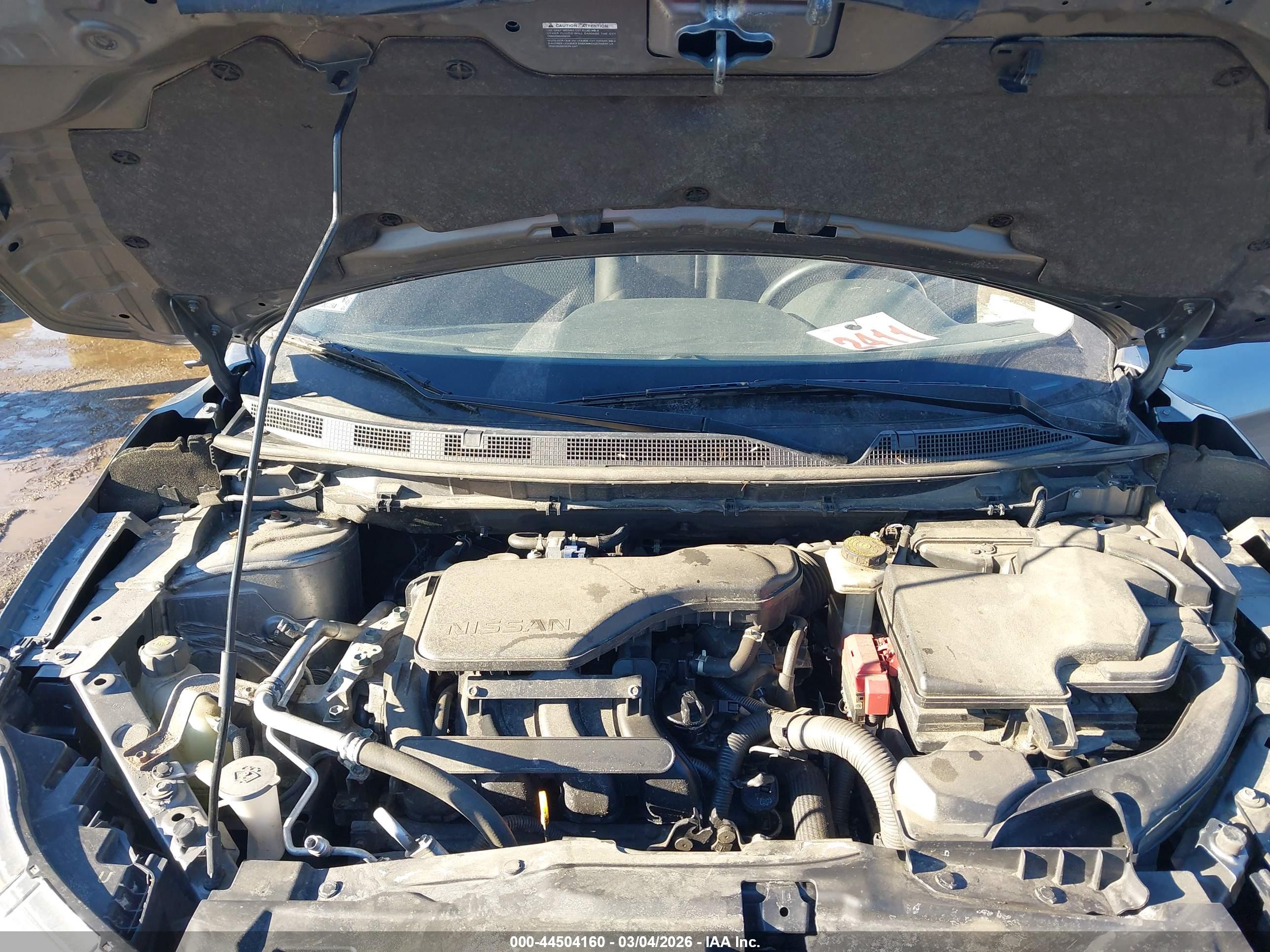 NISSAN ROGUE image 10