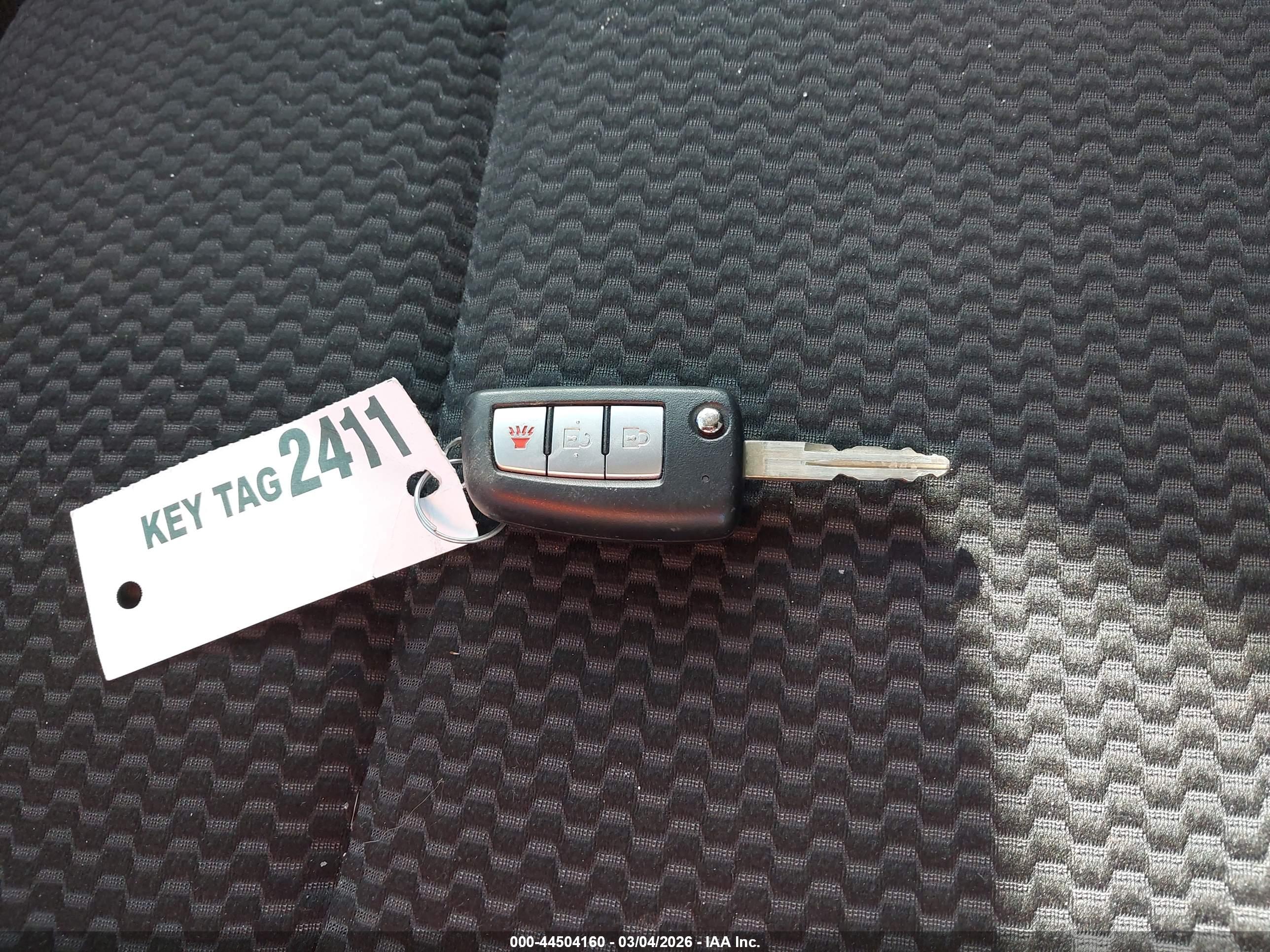 NISSAN ROGUE image 11