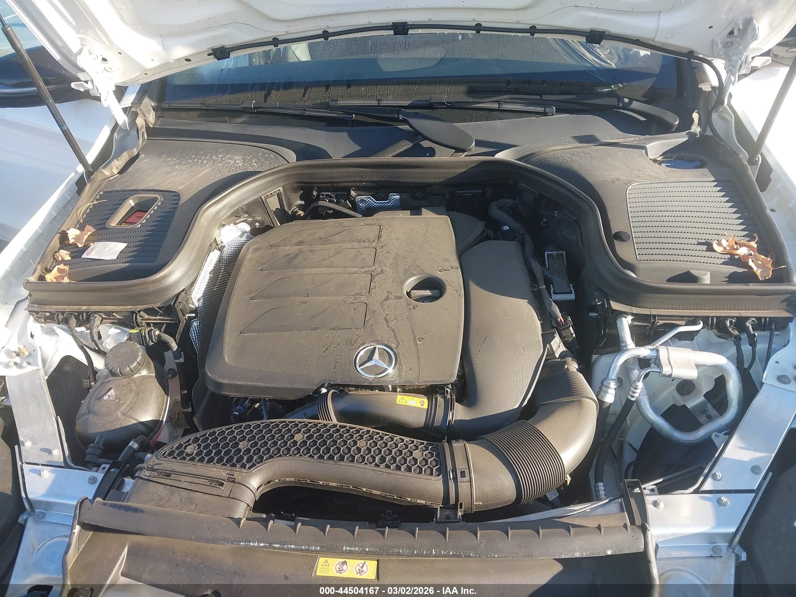 MERCEDES-BENZ GLC image 10