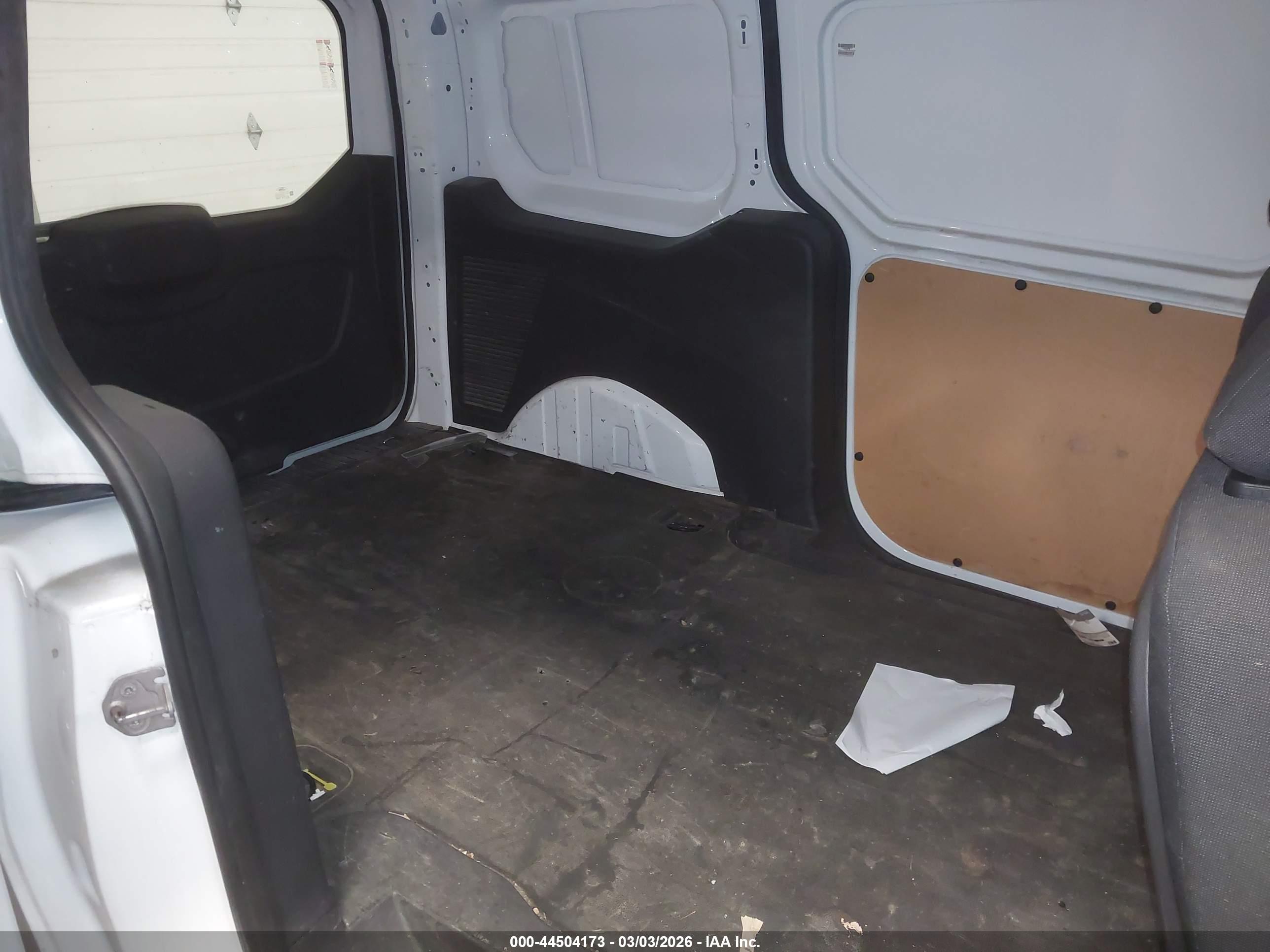 FORD TRANSIT image 8