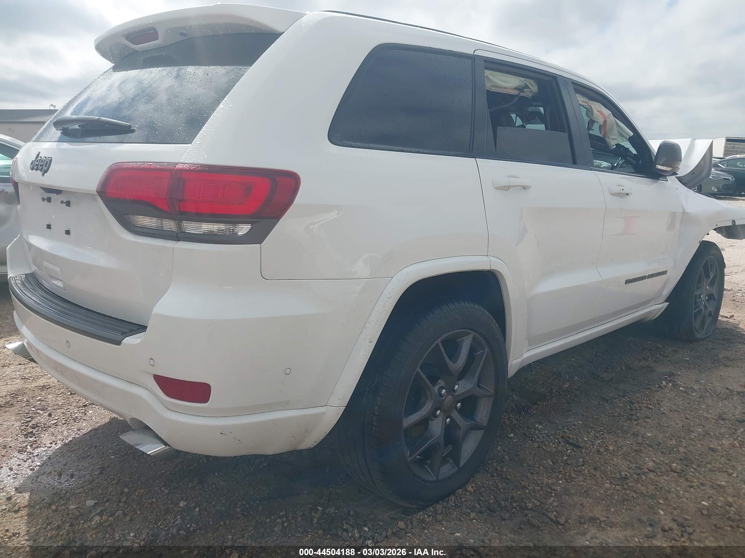 JEEP GRAND image 4