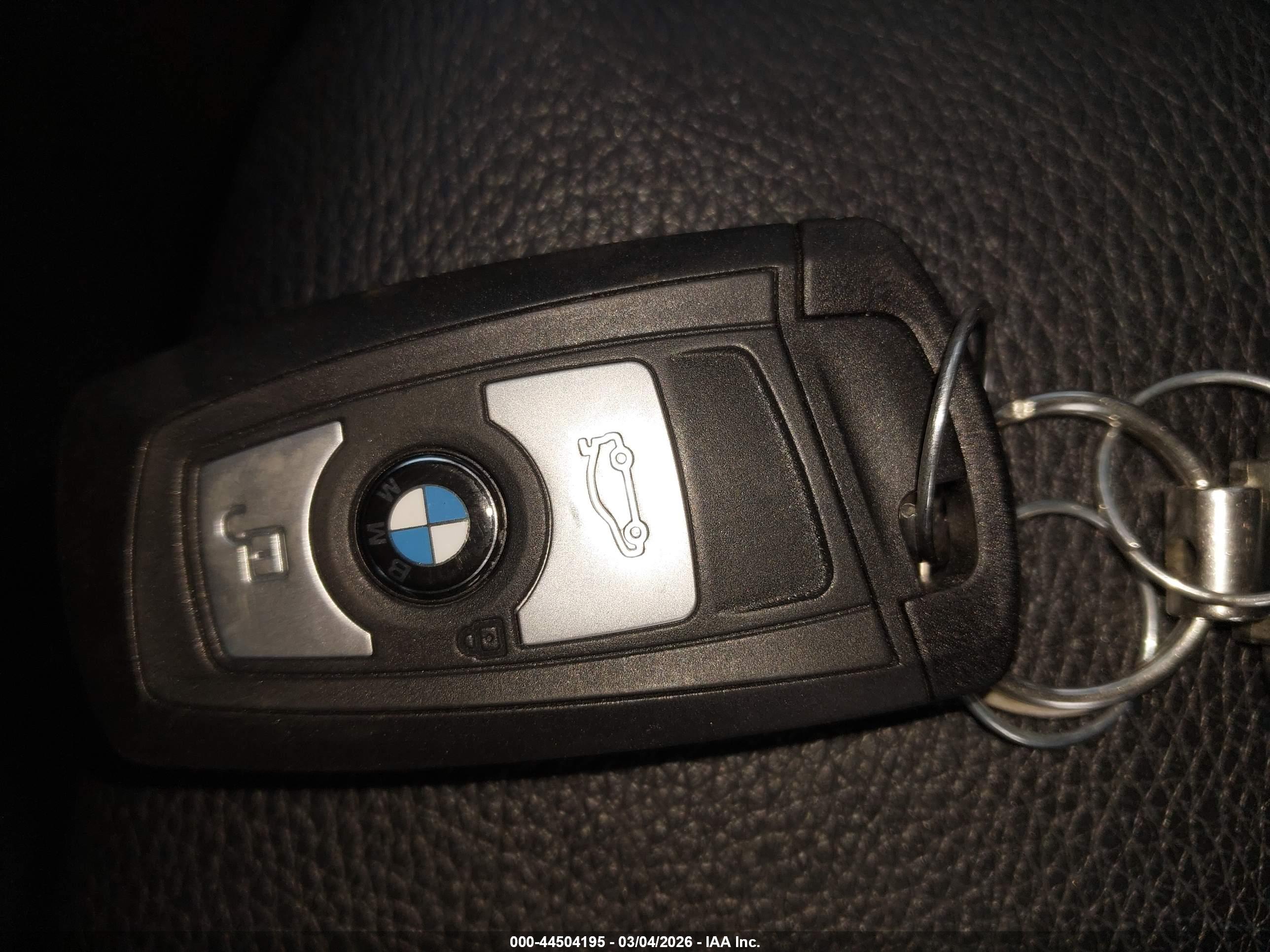 BMW 328I image 11