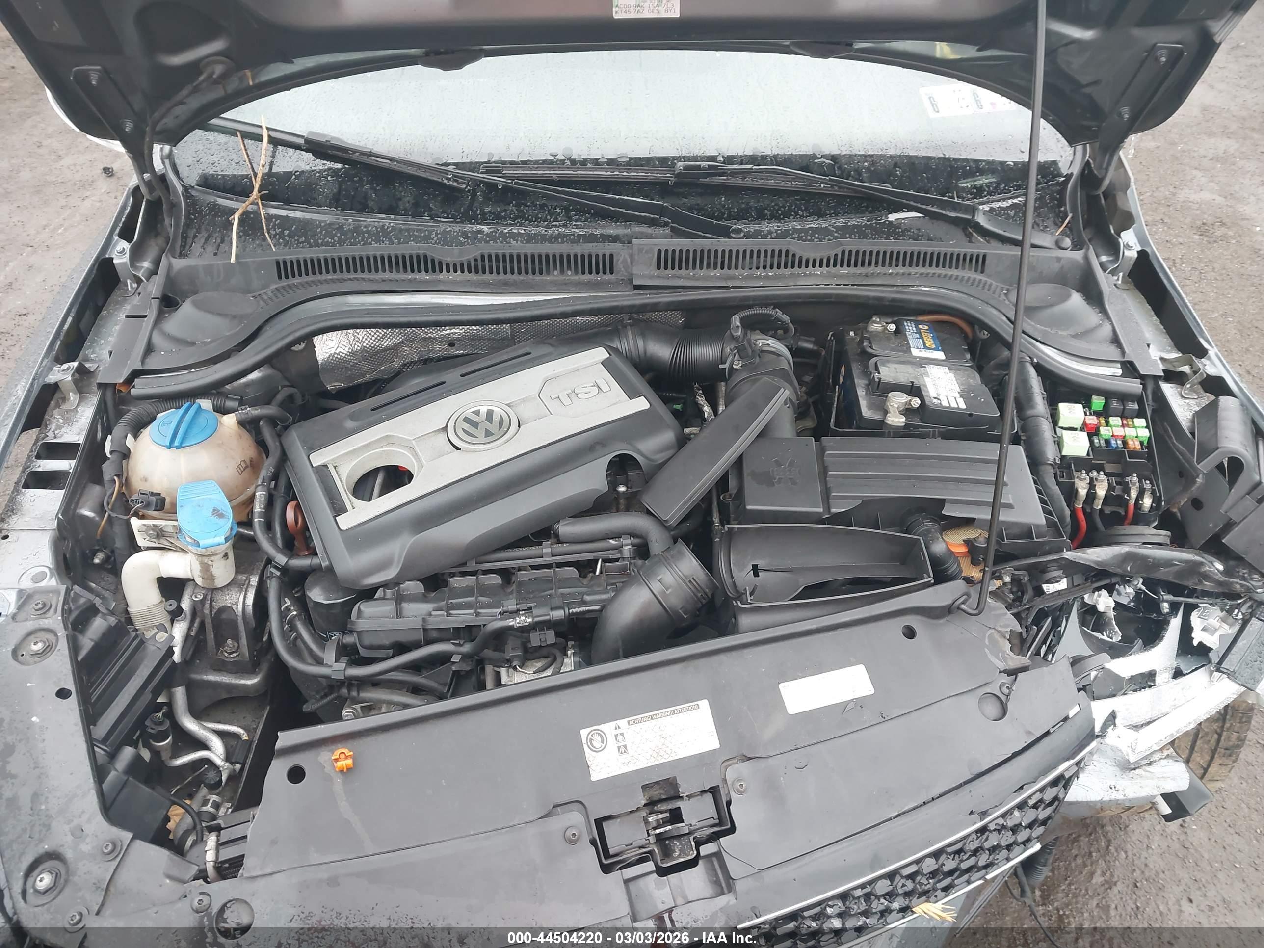 VOLKSWAGEN JETTA image 10