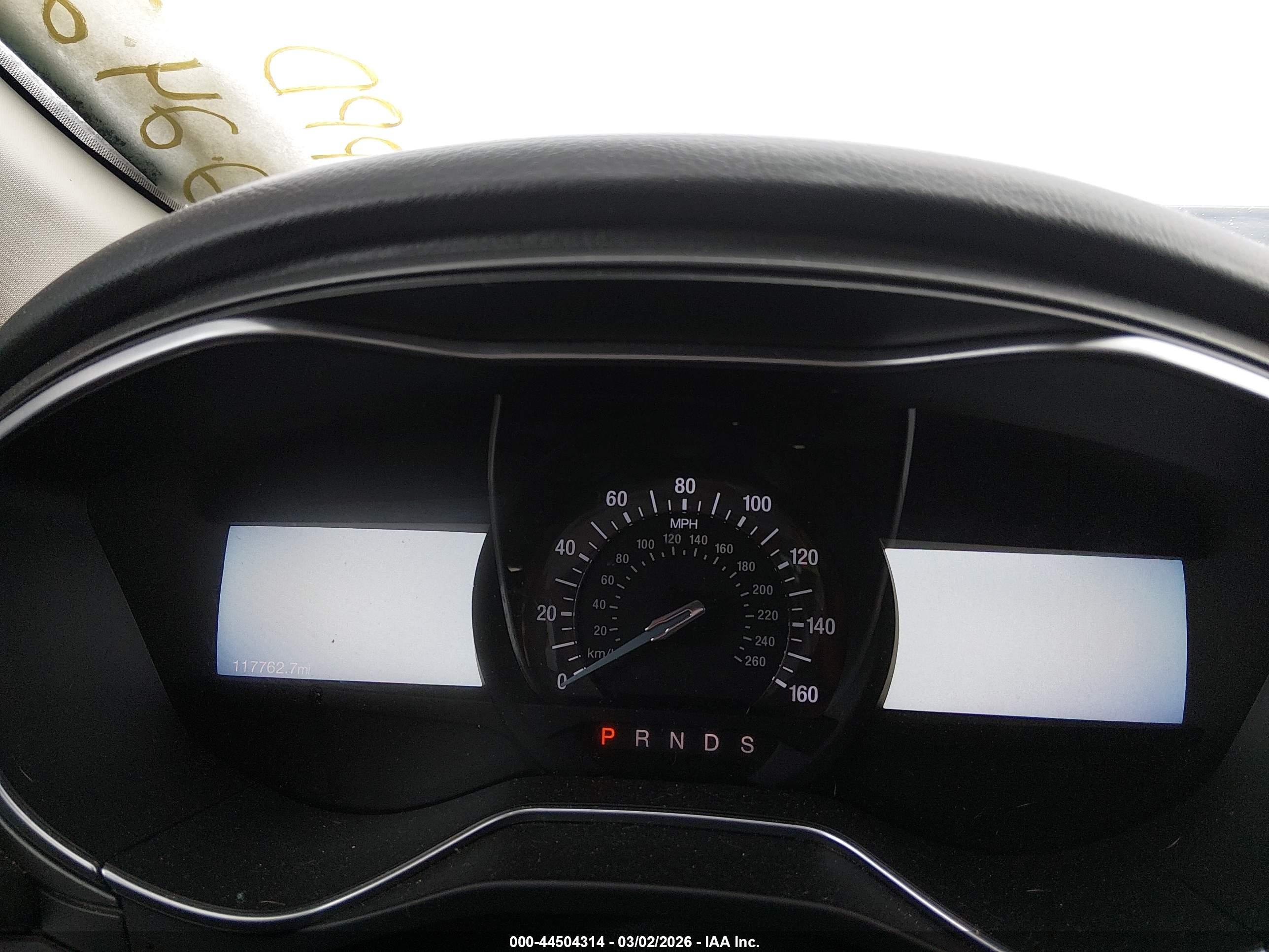 FORD FUSION image 7