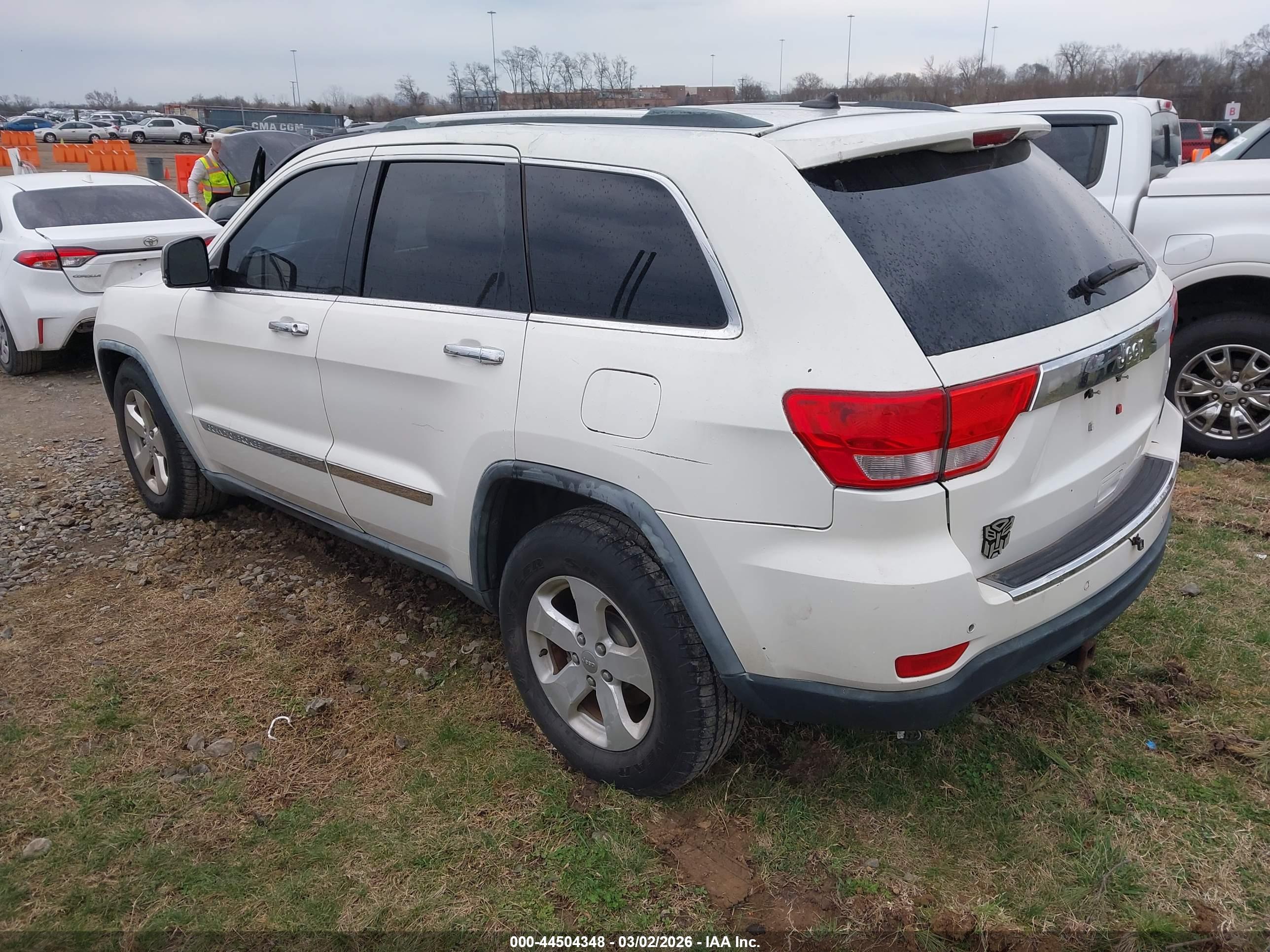 JEEP GRAND image 3