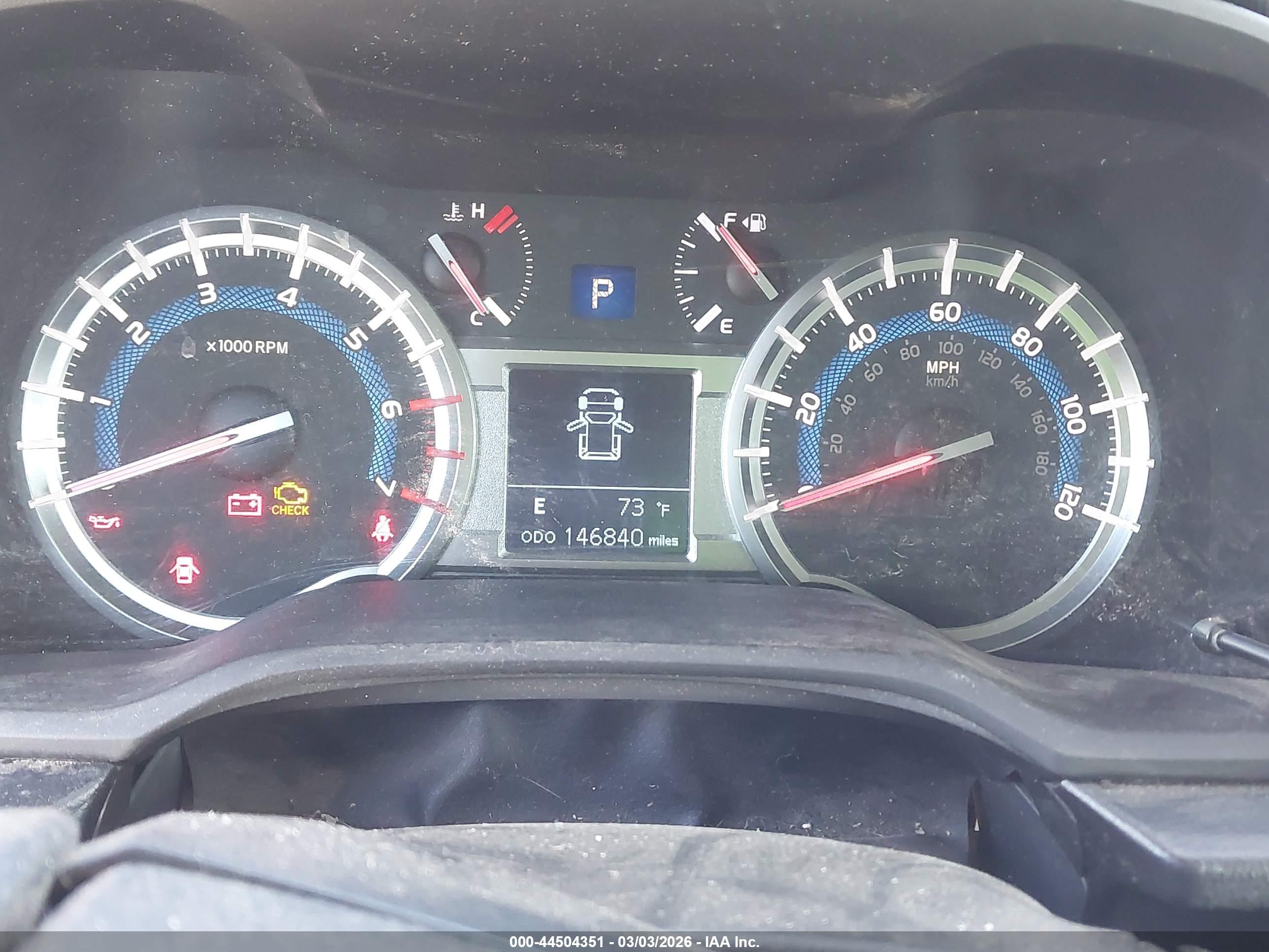 TOYOTA 4RUNNER image 7