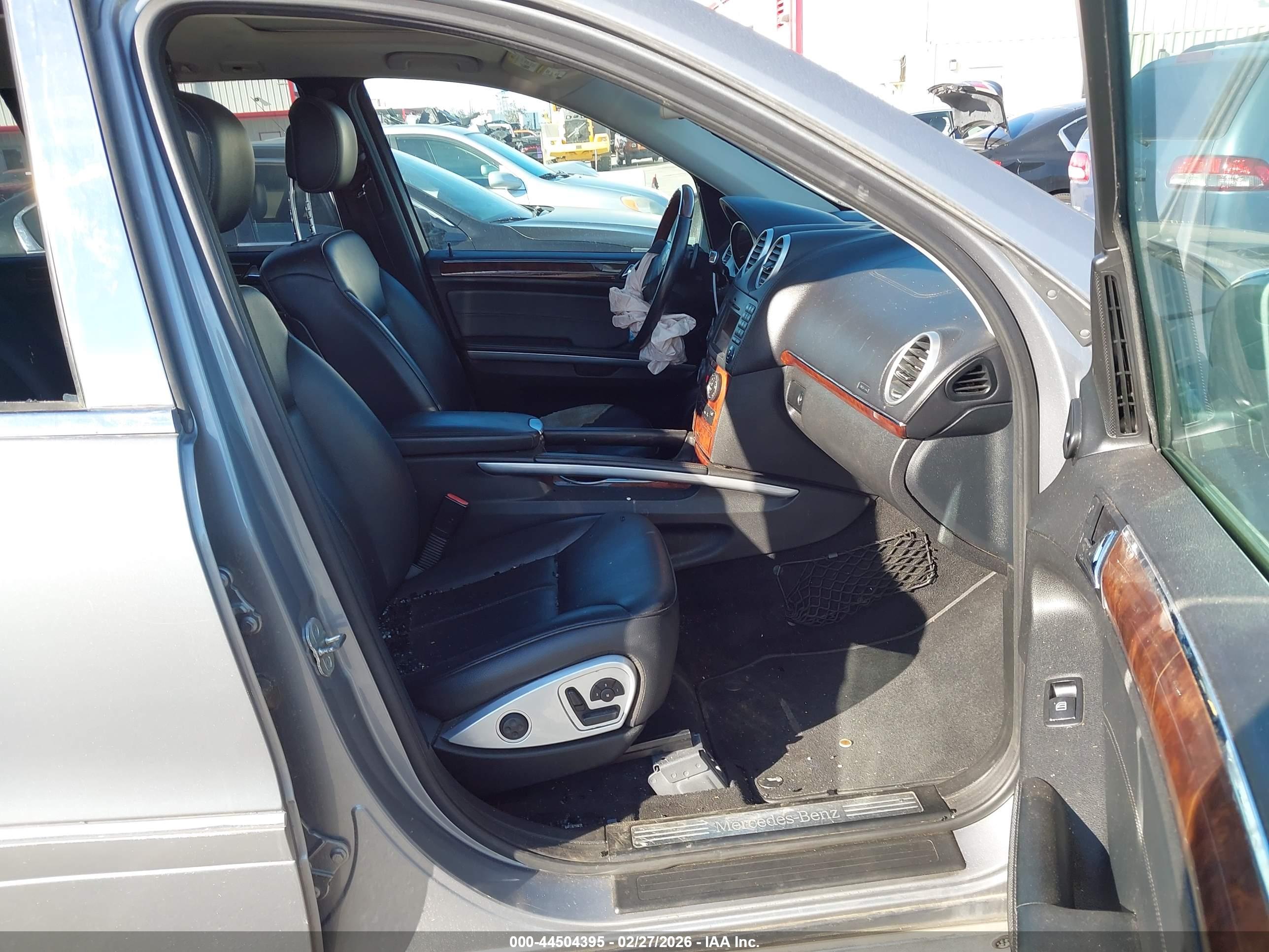 MERCEDES-BENZ GL image 5