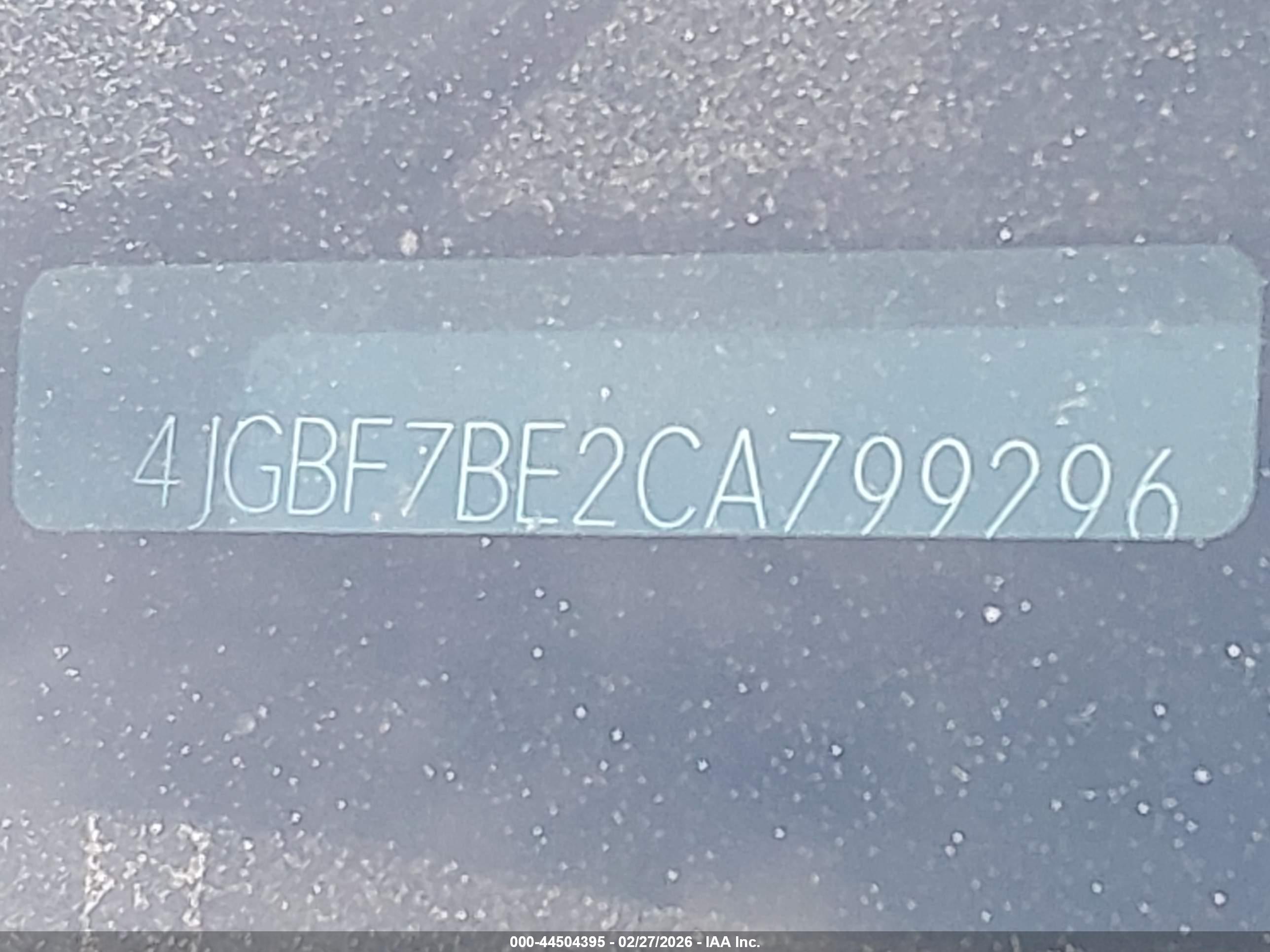 MERCEDES-BENZ GL image 9