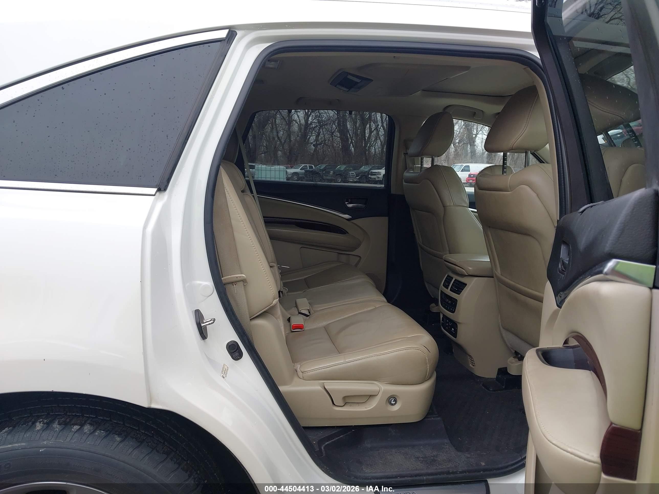 ACURA MDX image 8
