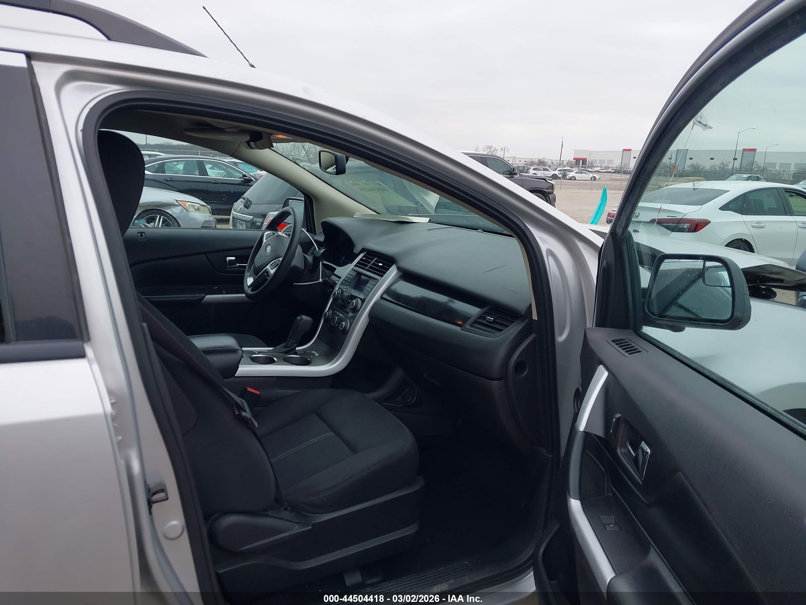 FORD EDGE image 5