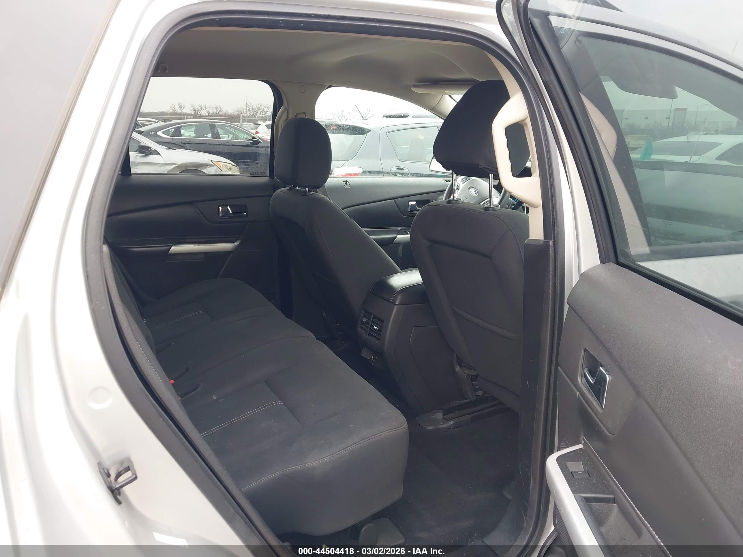 FORD EDGE image 8