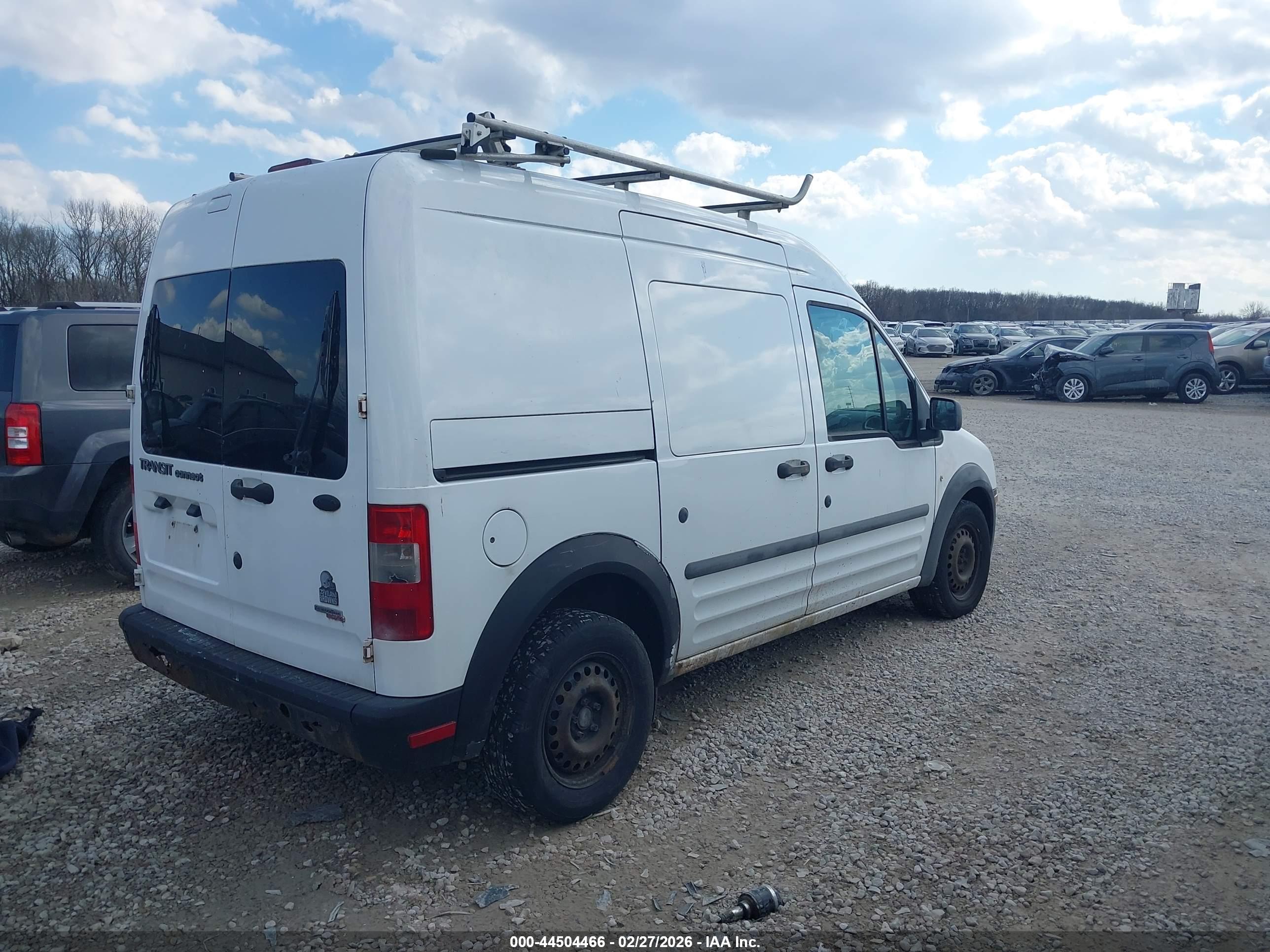 FORD TRANSIT image 4