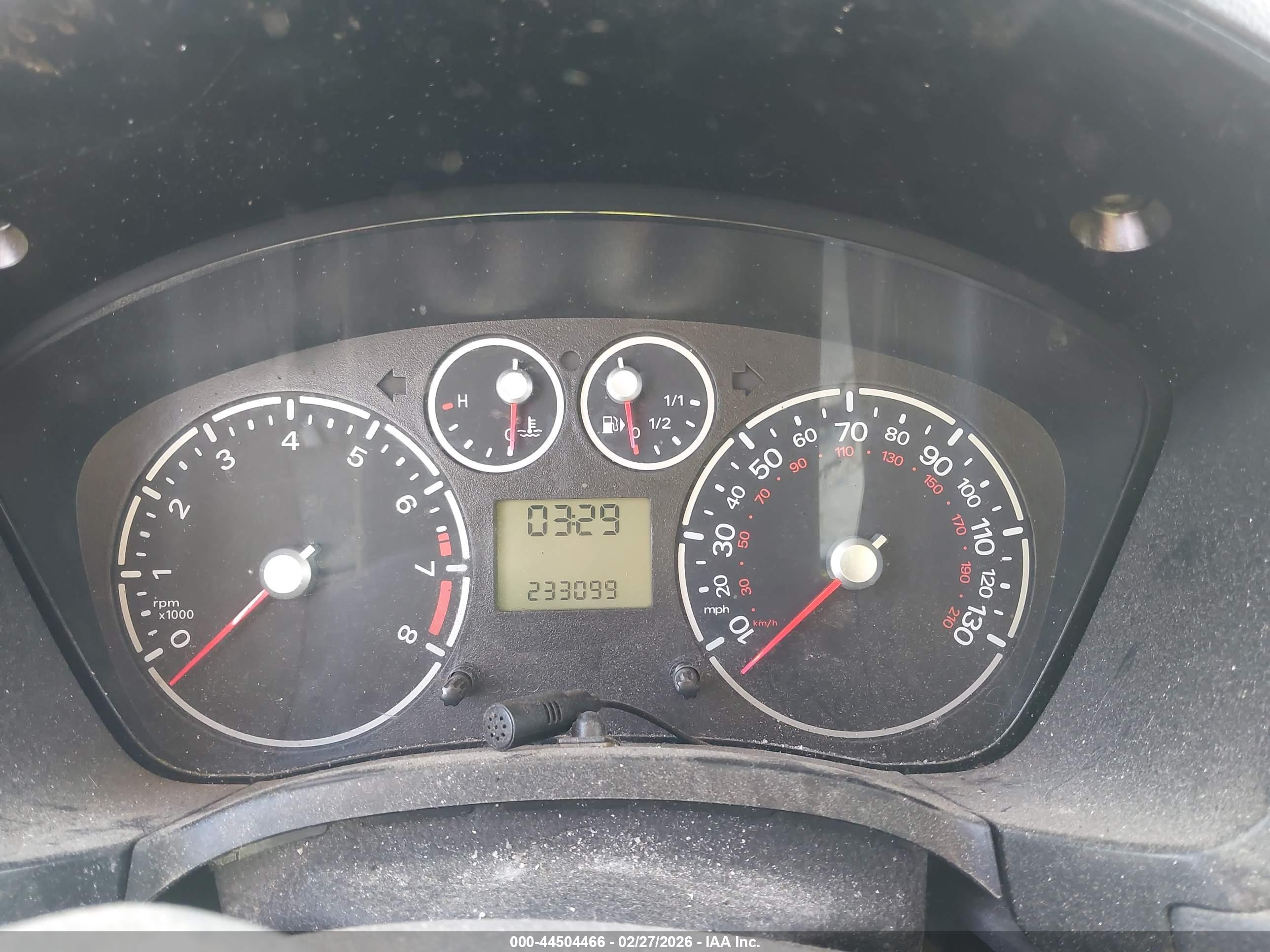 FORD TRANSIT image 7