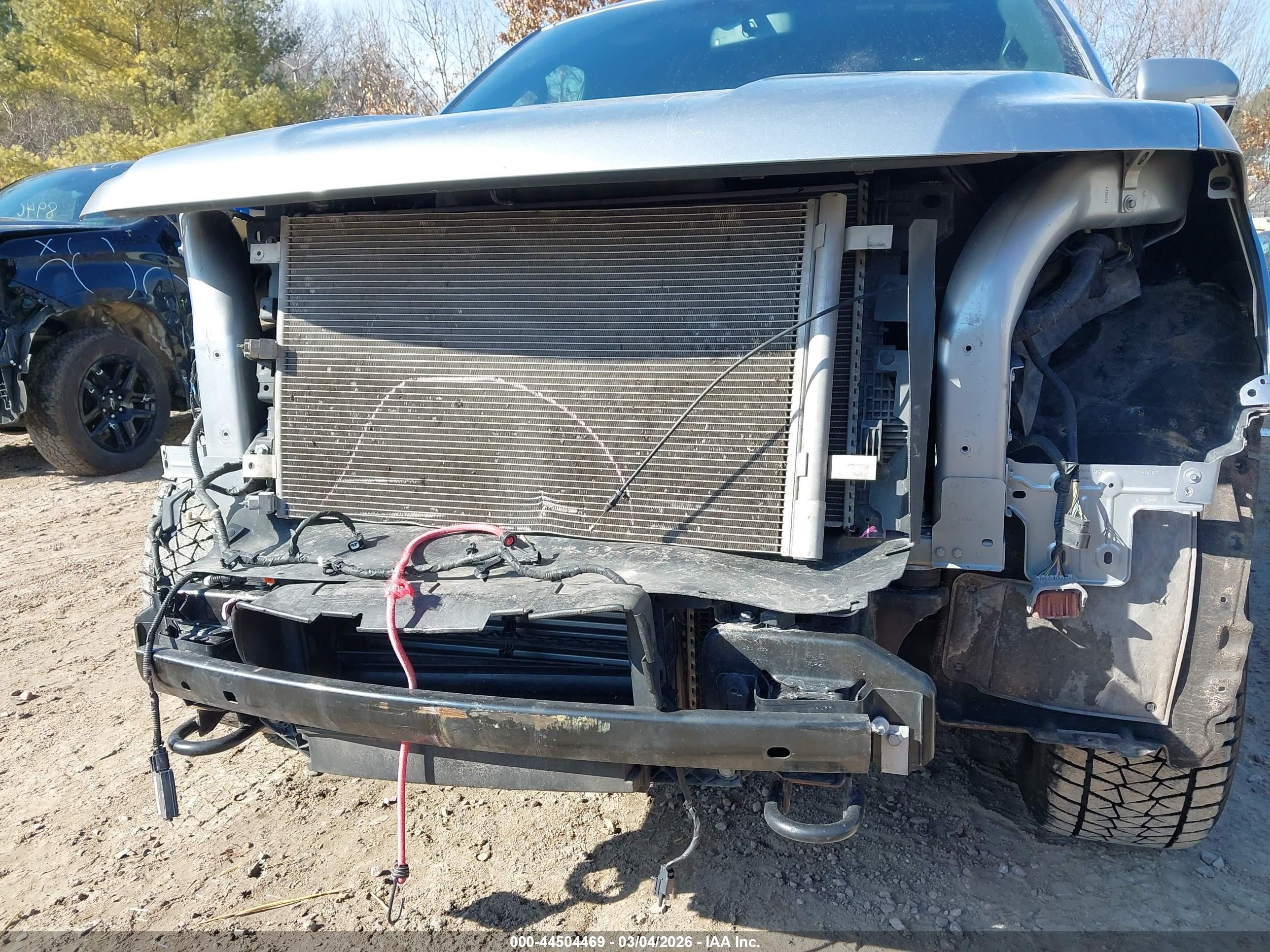 FORD EXPEDITION image 6
