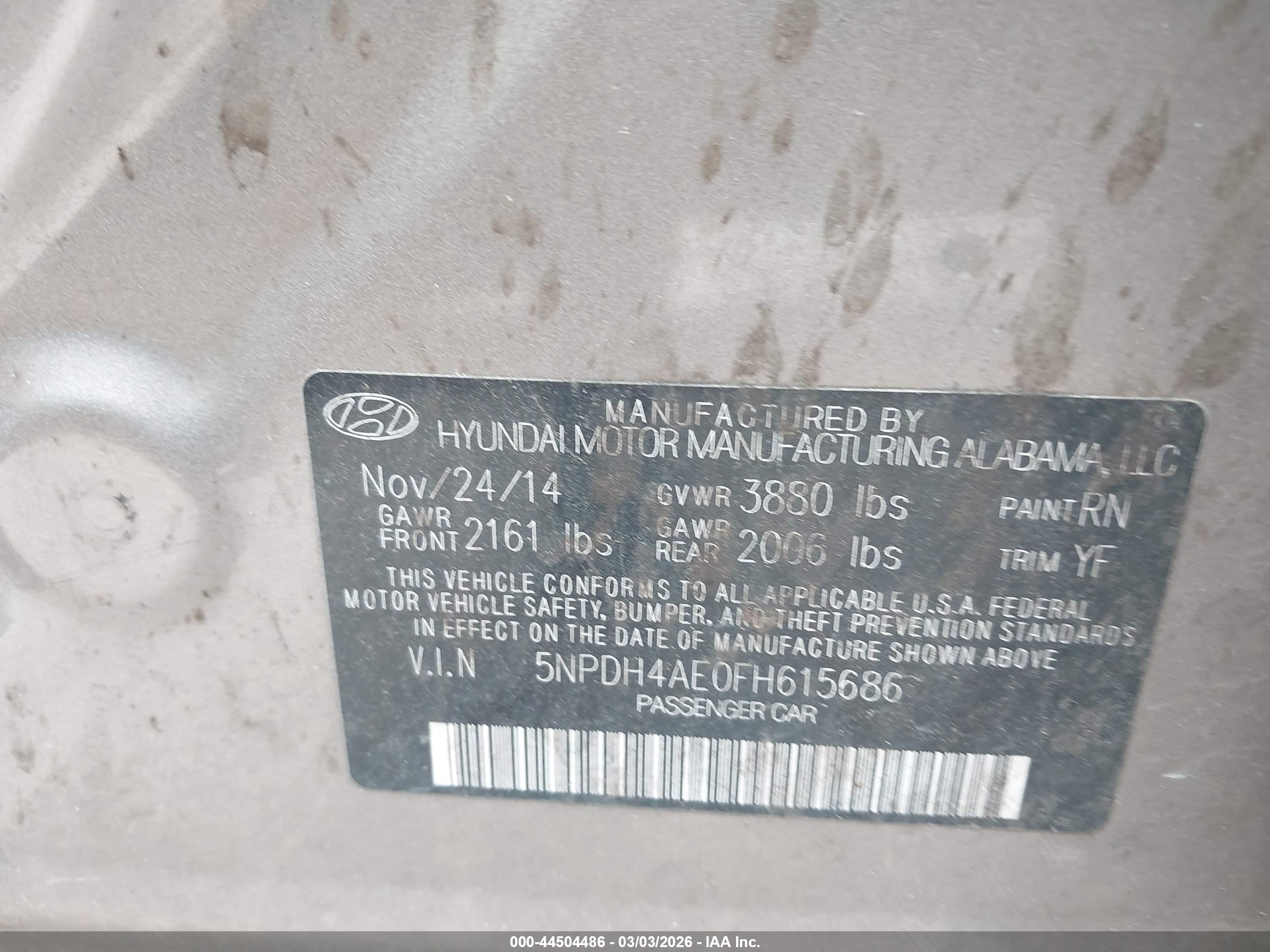 HYUNDAI ELANTRA image 9