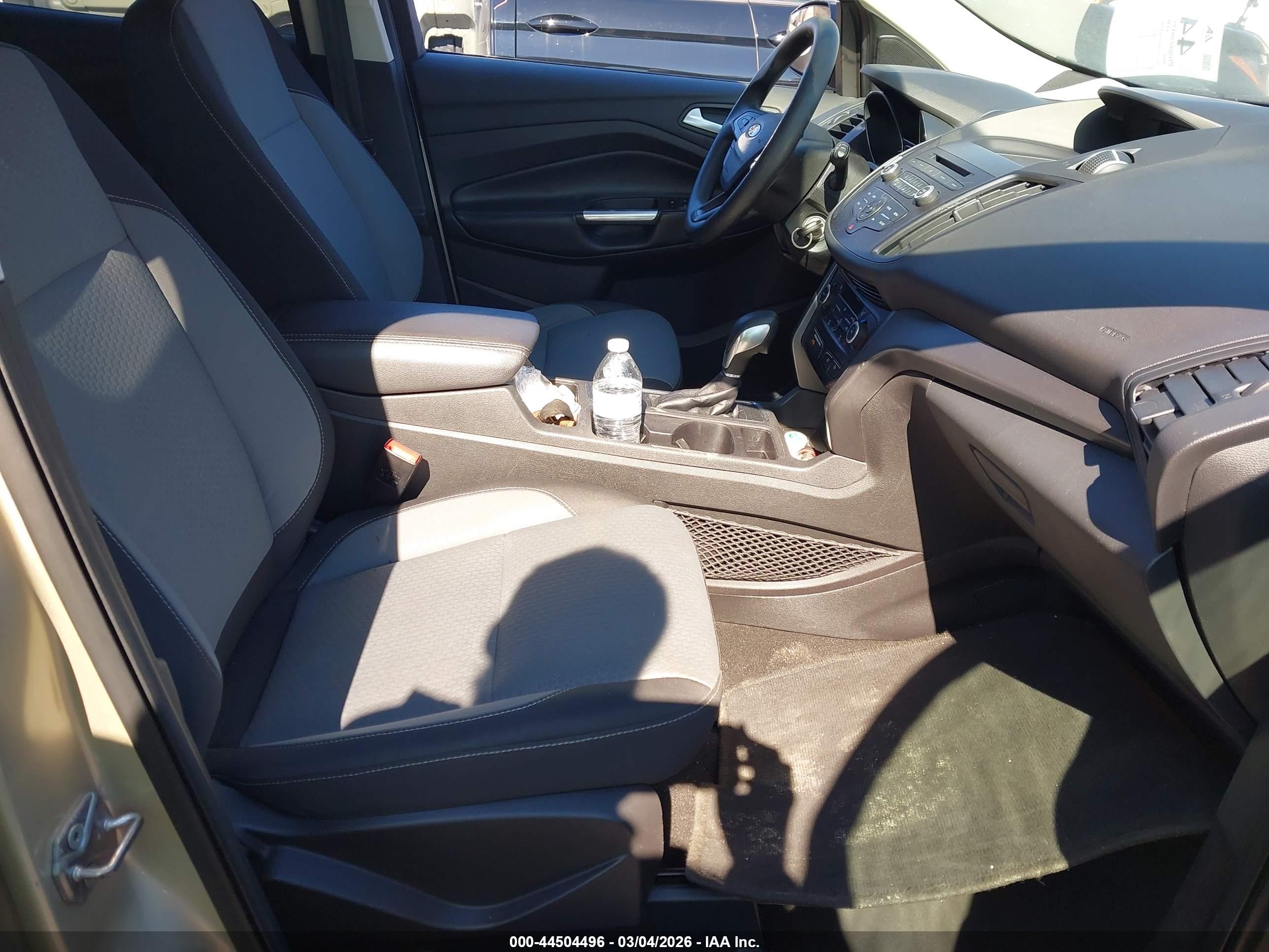 FORD ESCAPE image 5