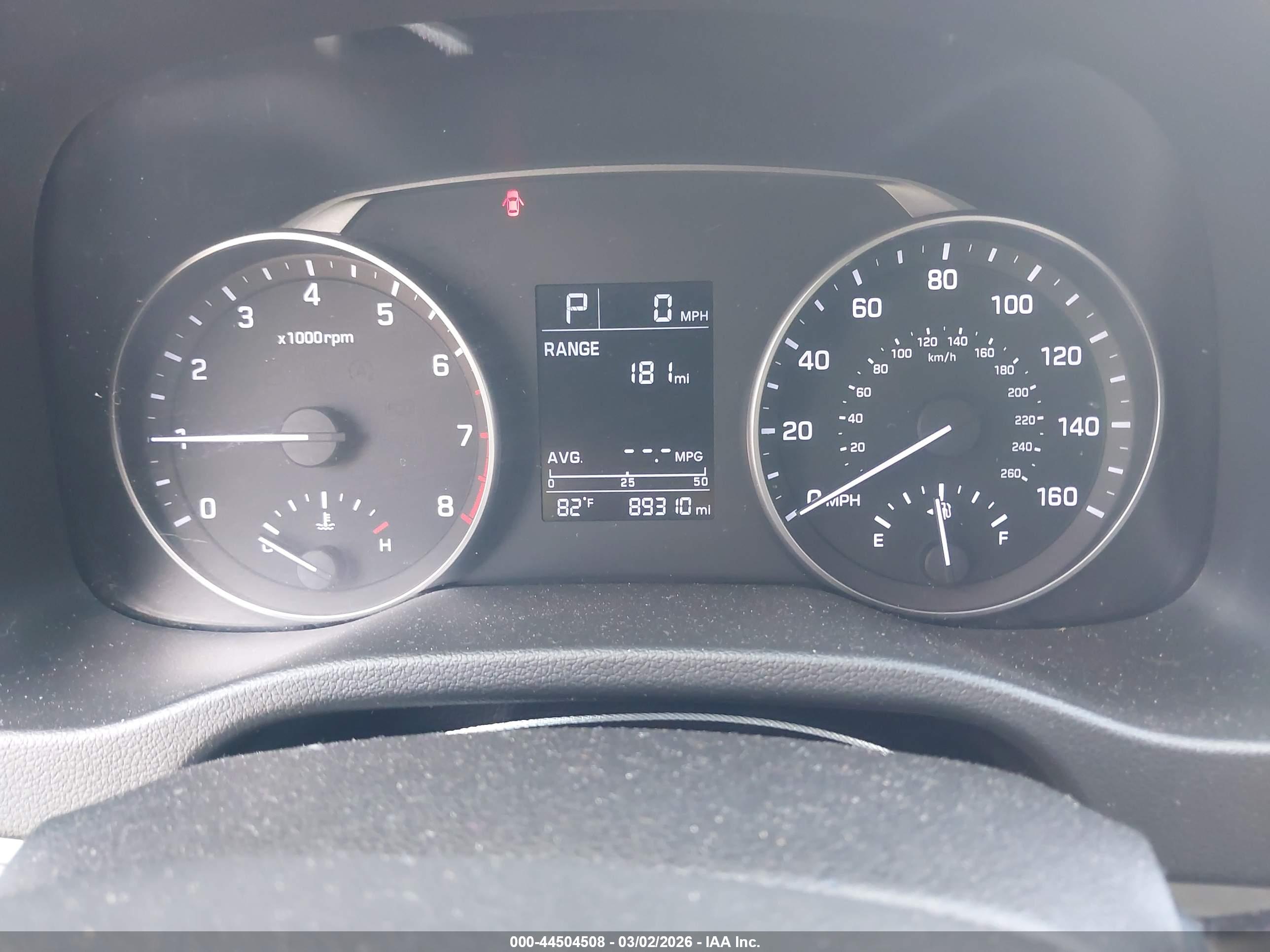 HYUNDAI ELANTRA image 7