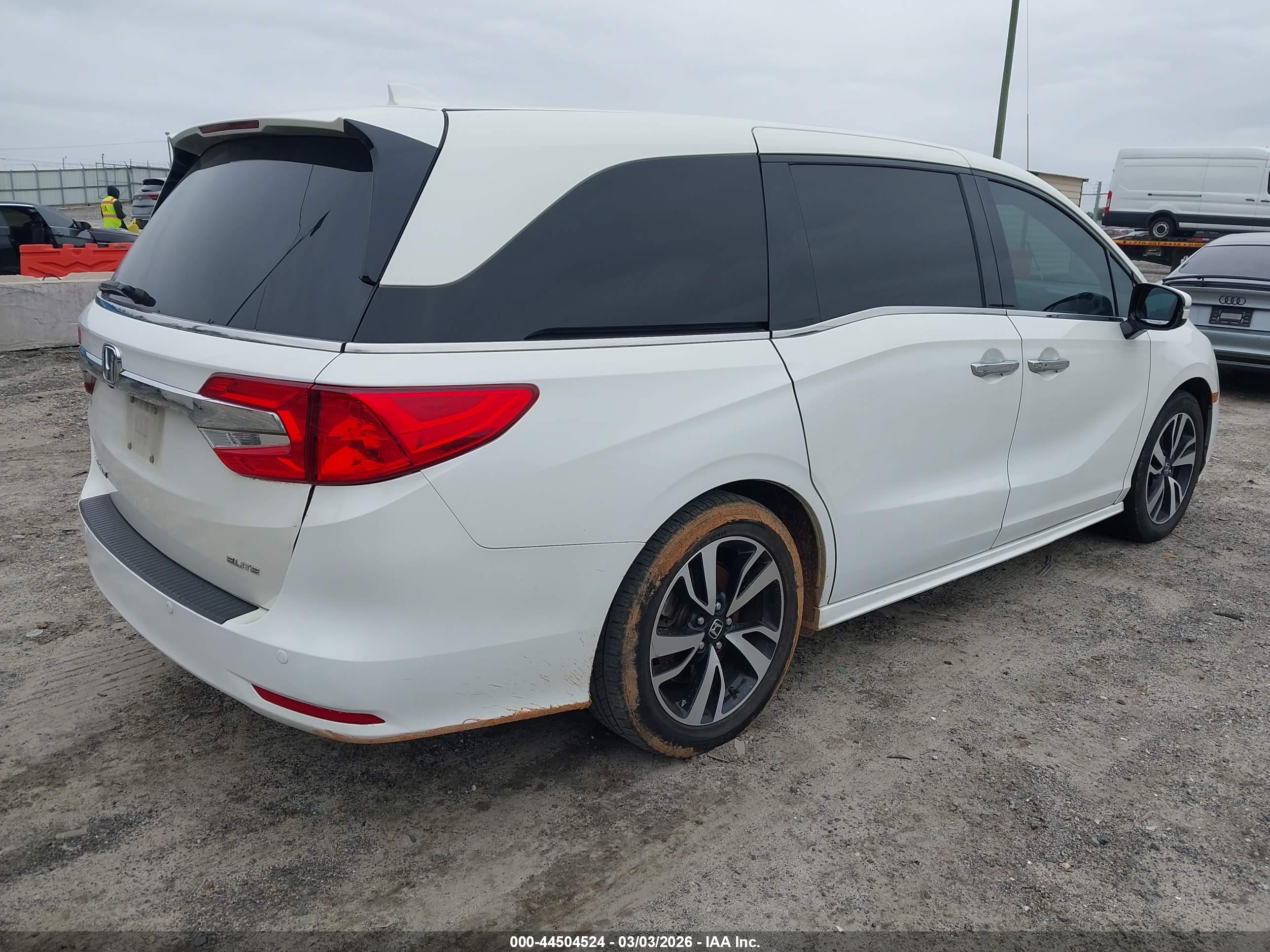 HONDA ODYSSEY image 4