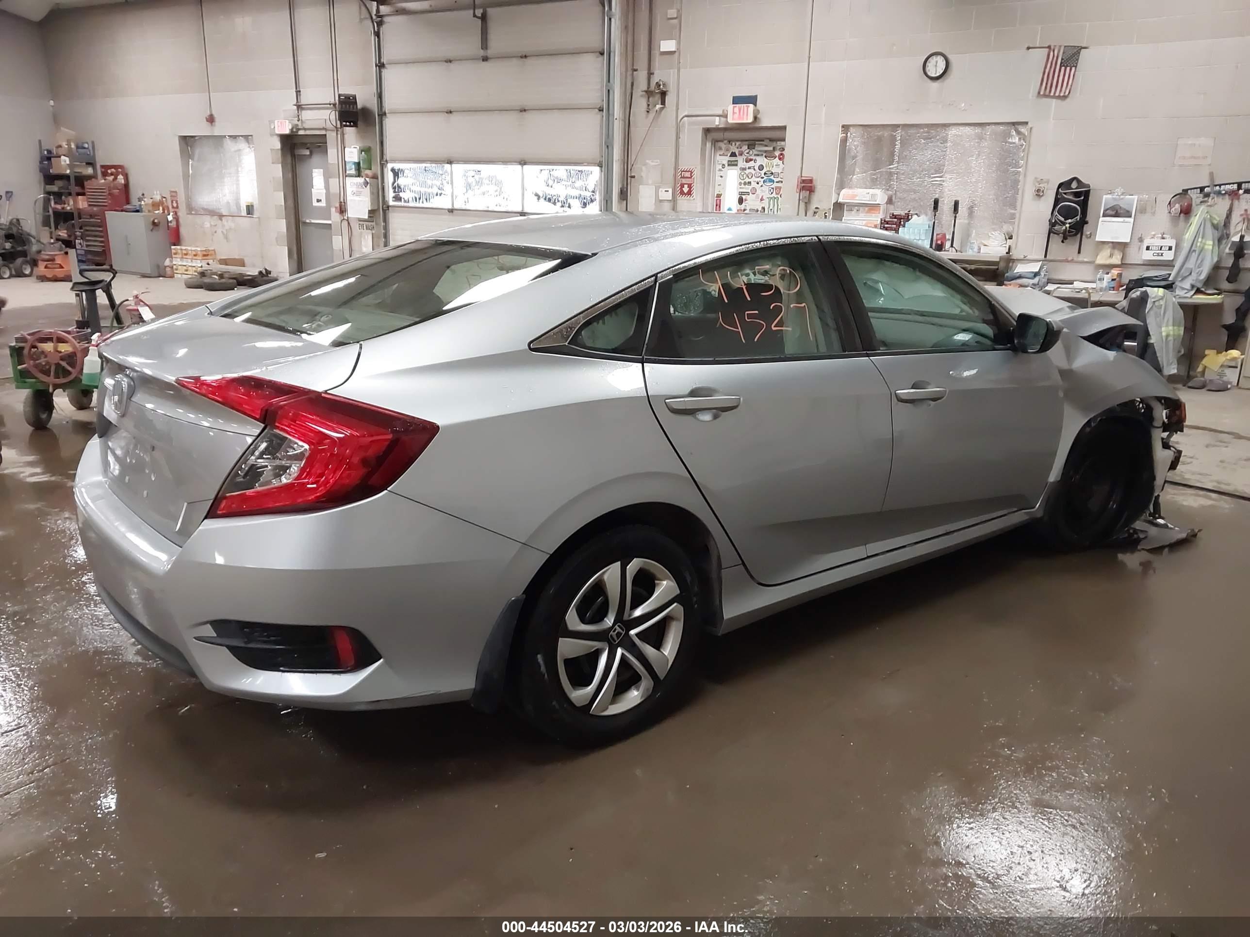 HONDA CIVIC image 4