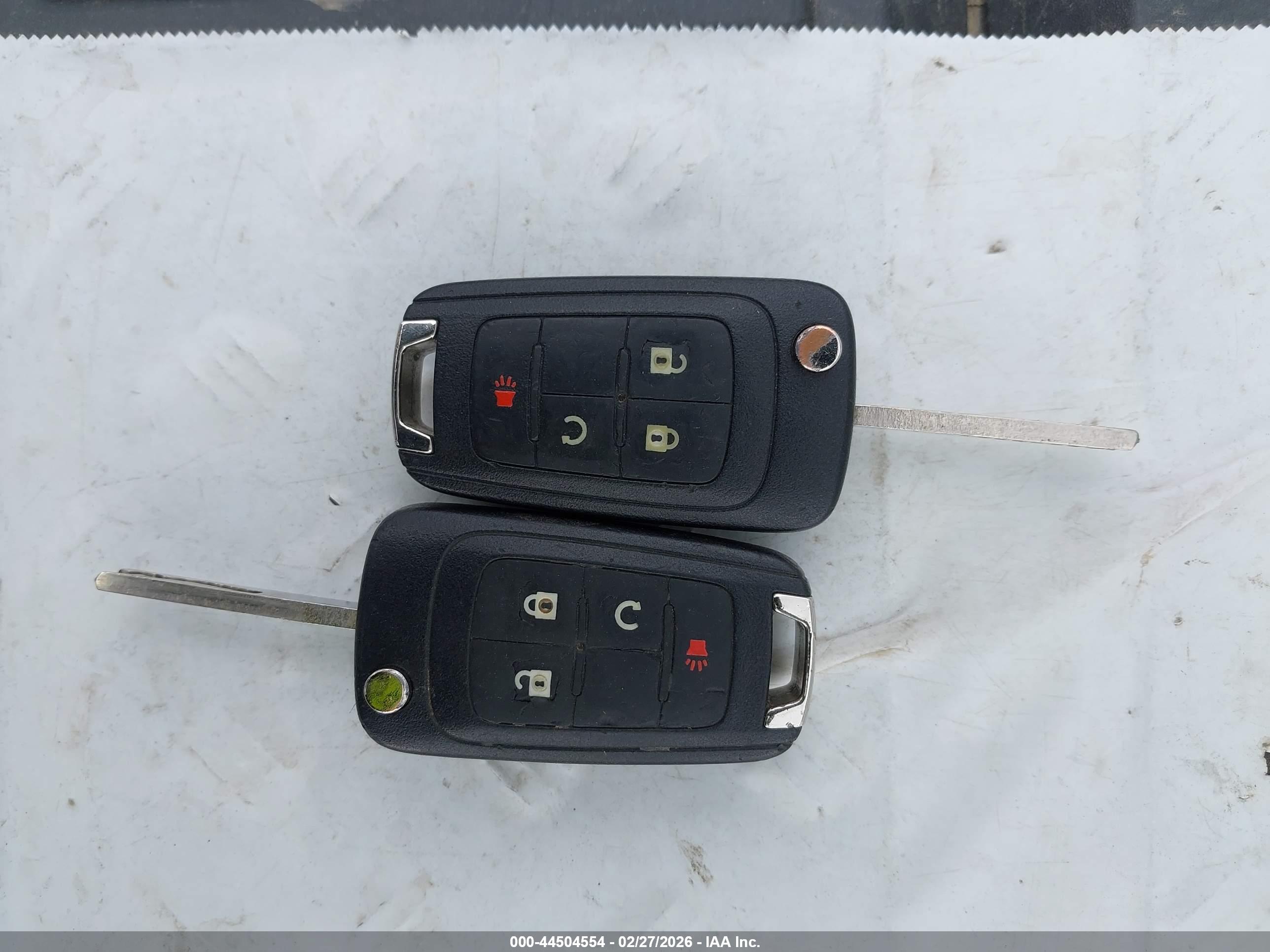 CHEVROLET EQUINOX image 11