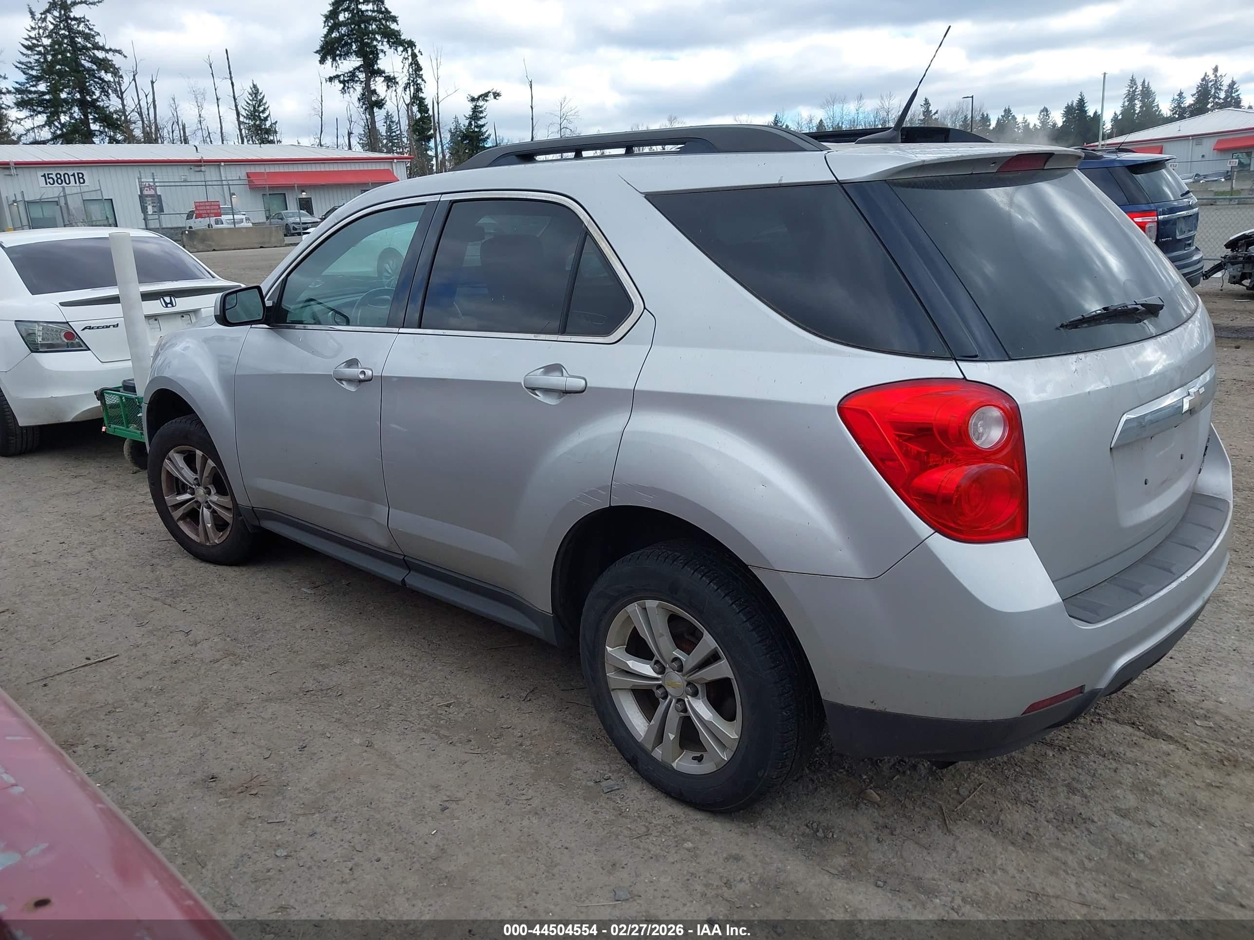 CHEVROLET EQUINOX image 3