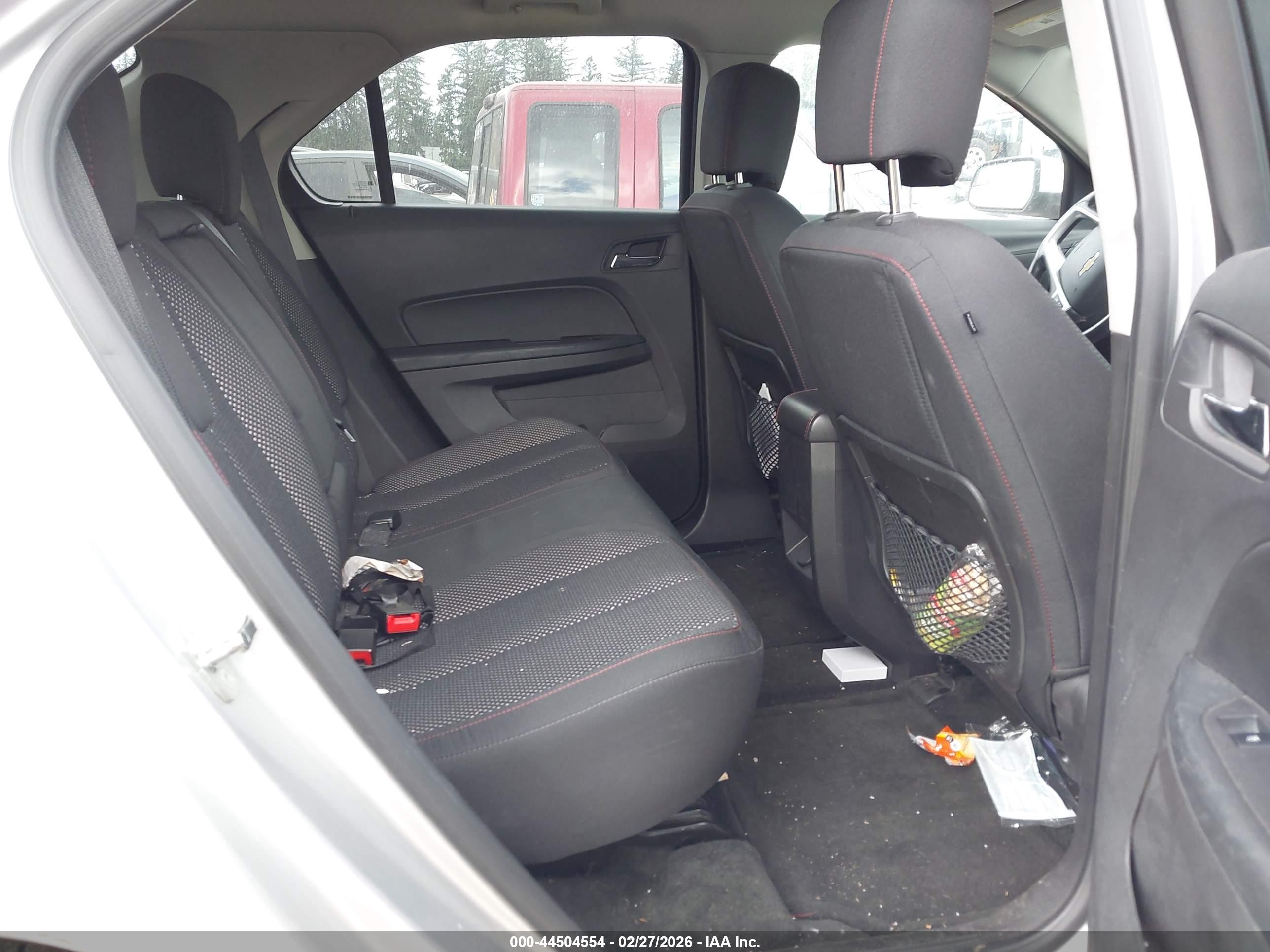 CHEVROLET EQUINOX image 8