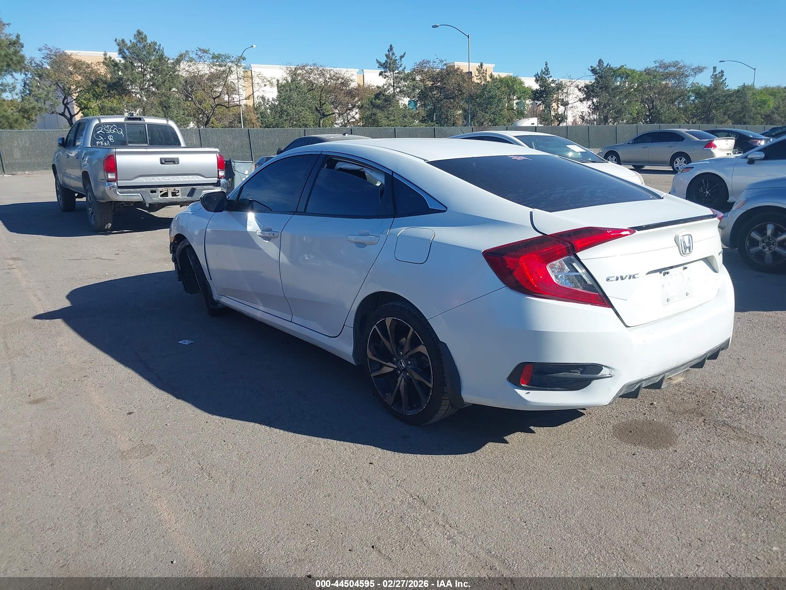 HONDA CIVIC image 3