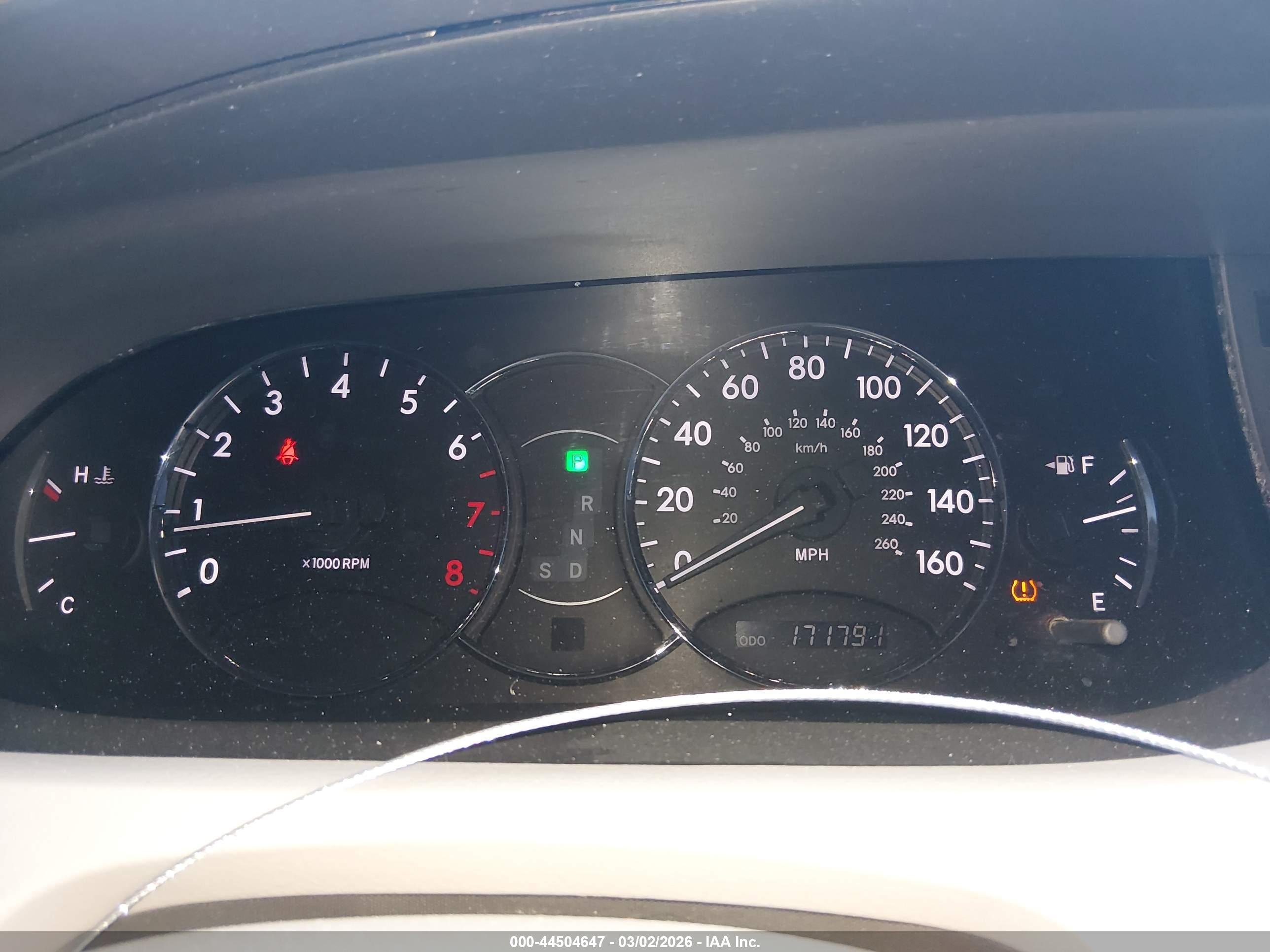 TOYOTA AVALON image 7