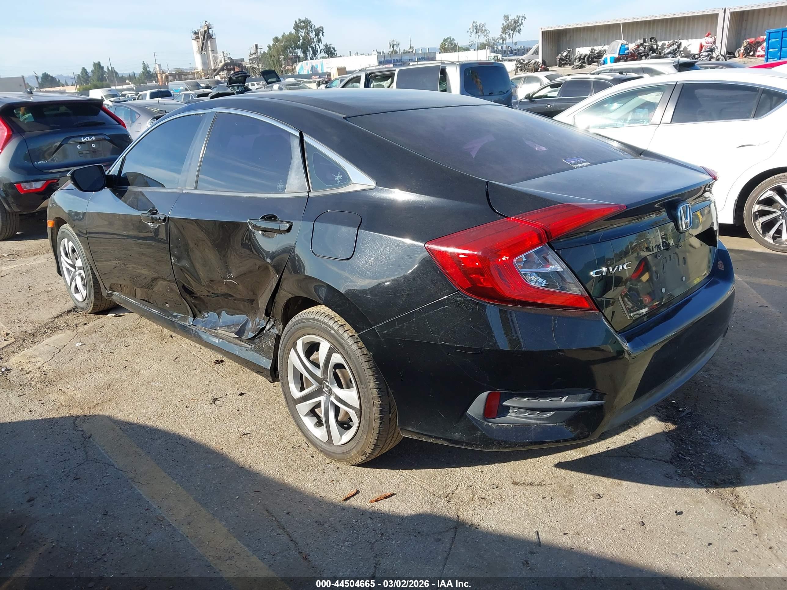 HONDA CIVIC image 3