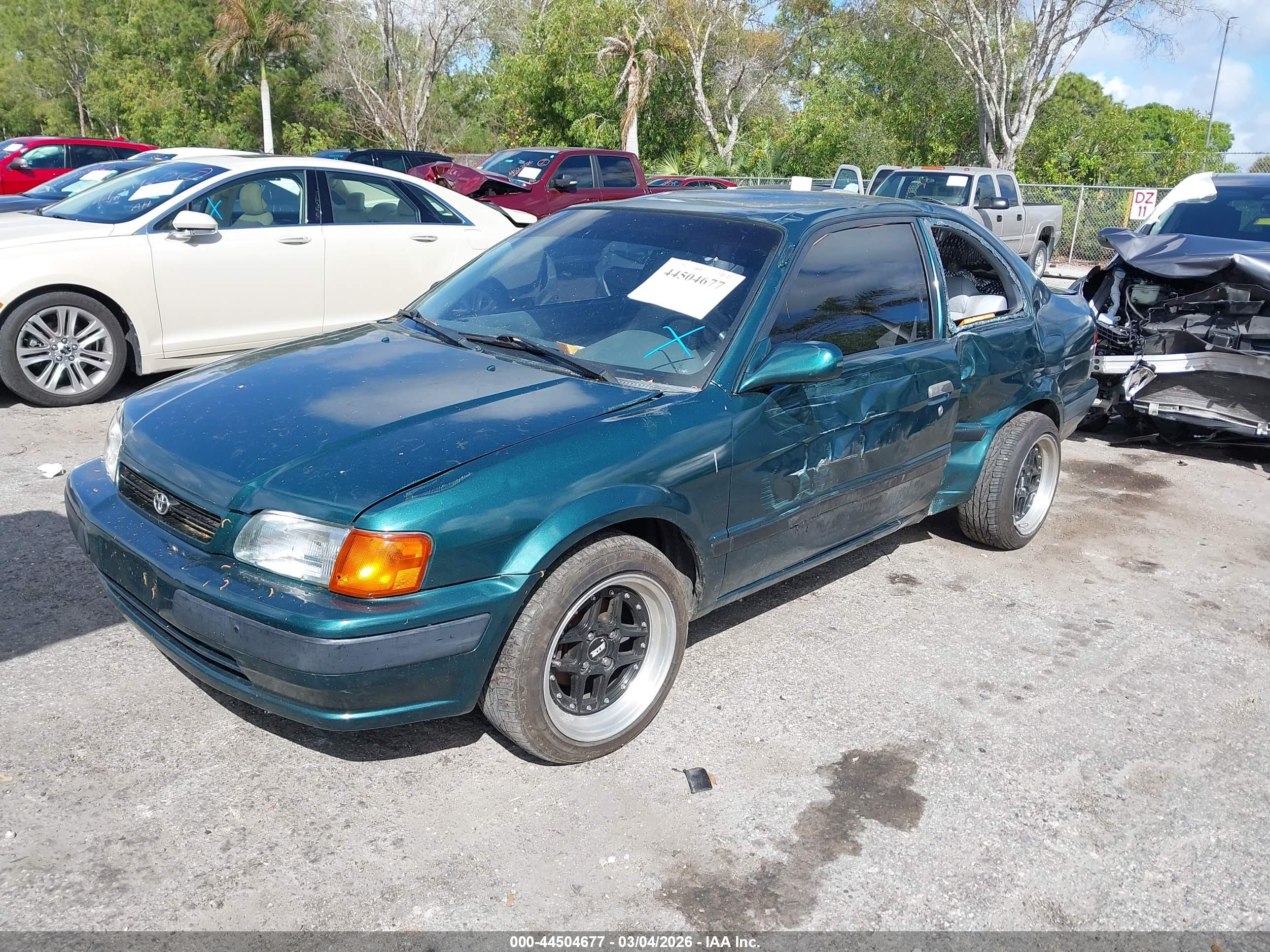 TOYOTA TERCEL image 2